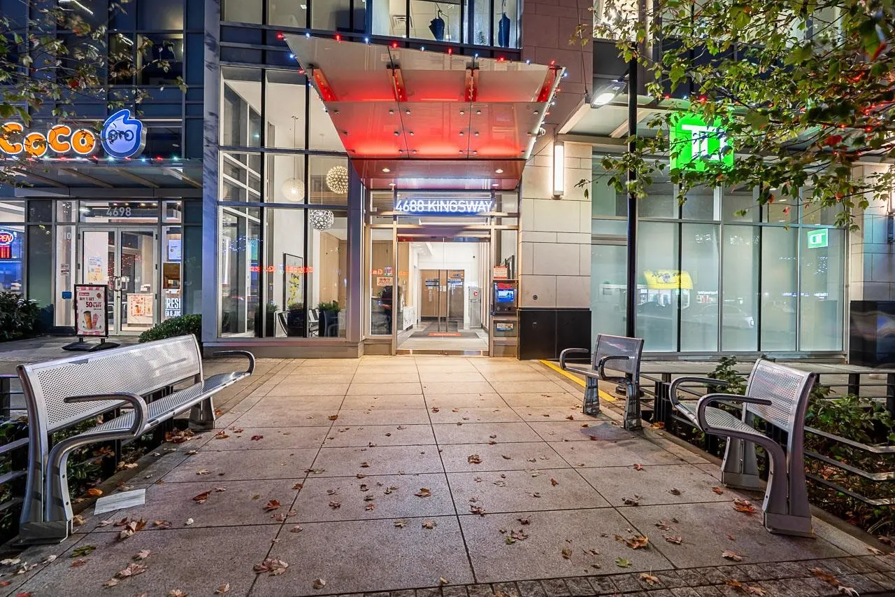 2910 4688 Kingsway