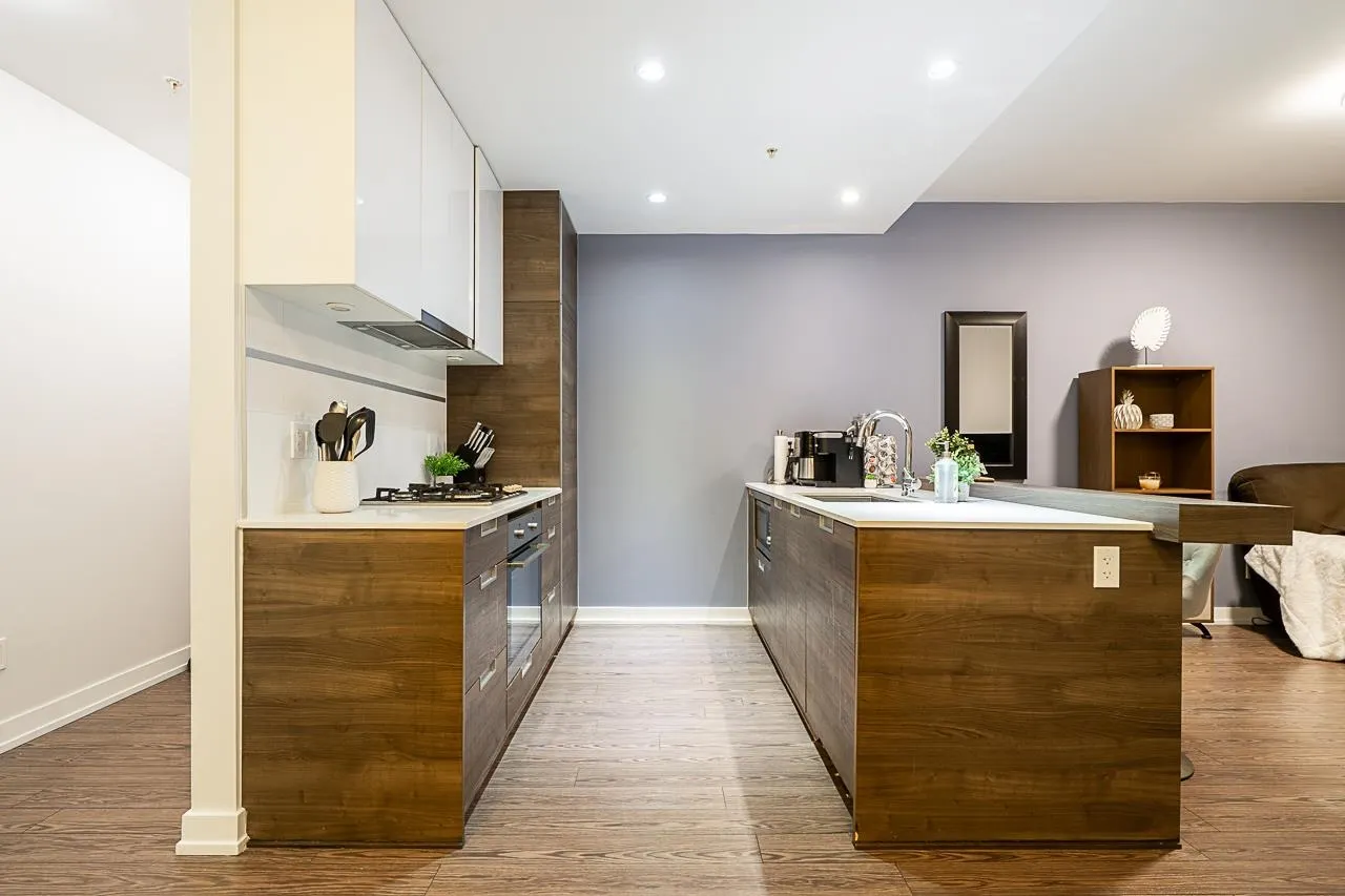 2910 4688 Kingsway