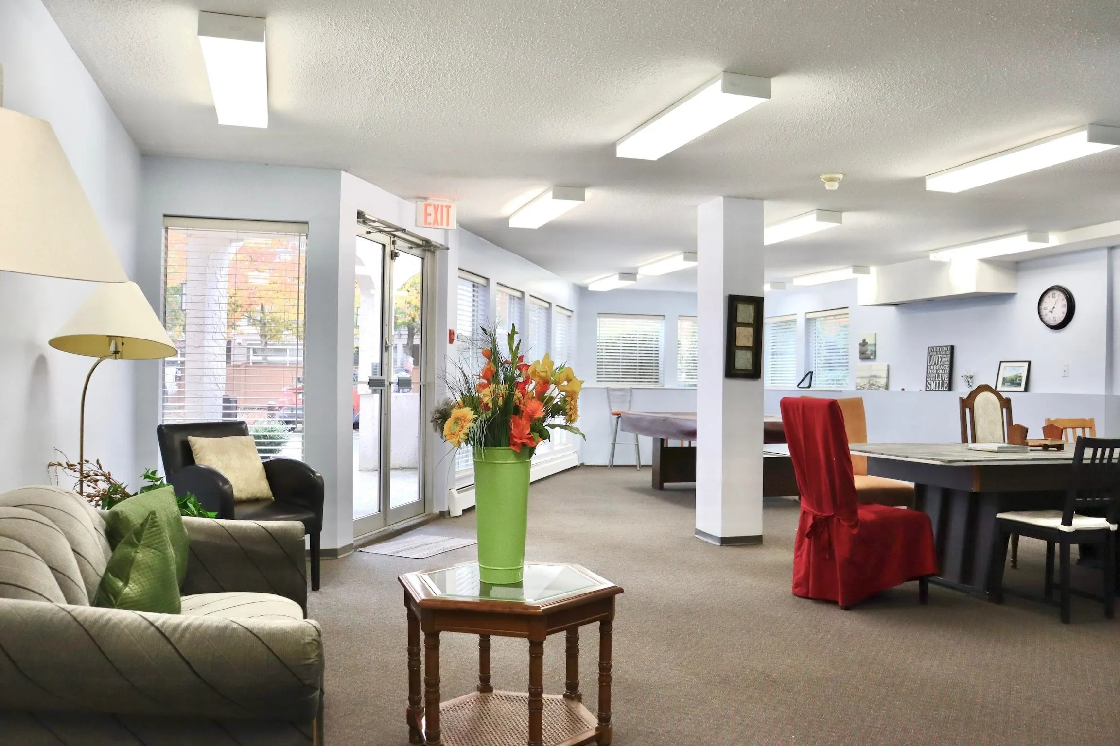 1 1860 Southmere East Crescent