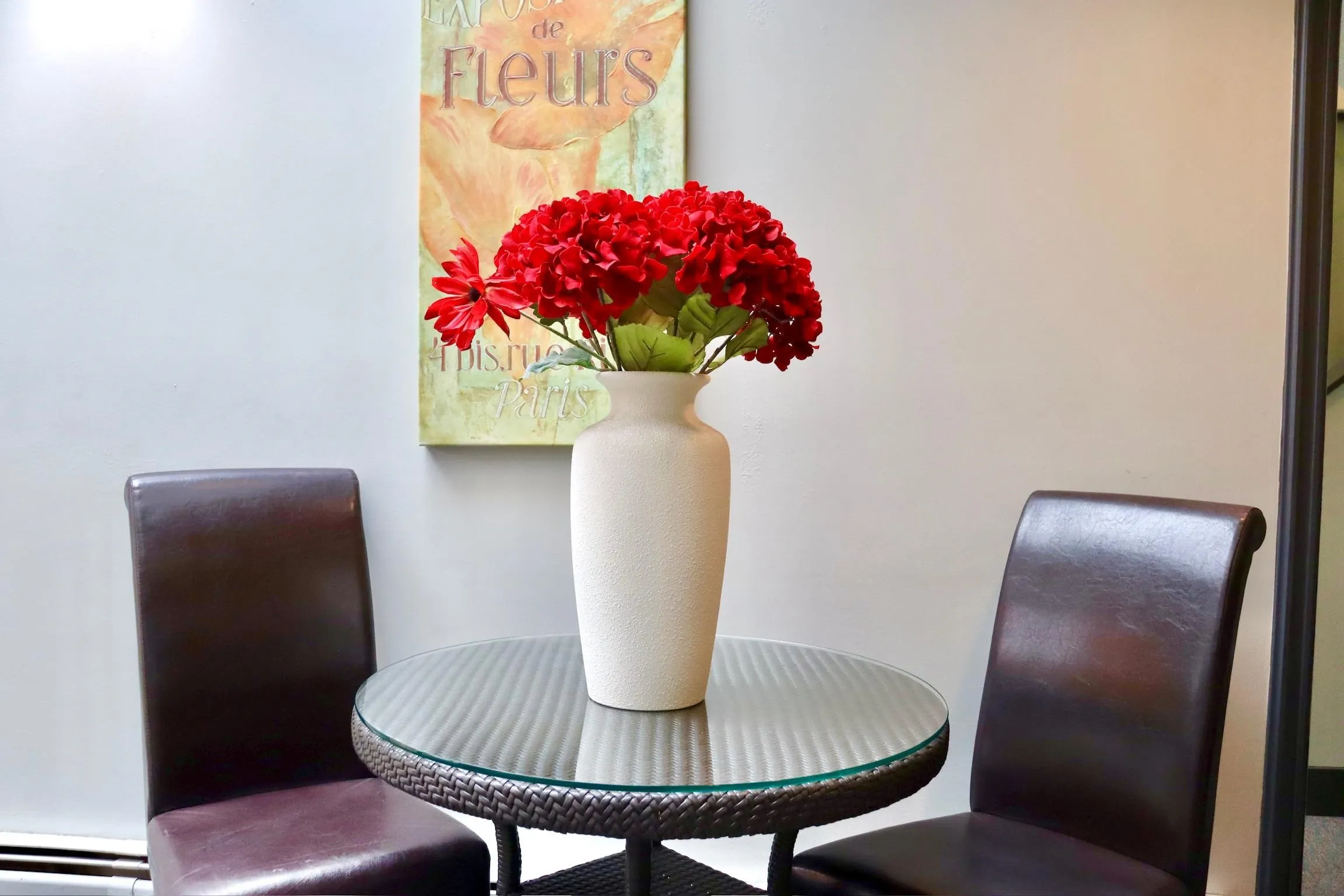 1 1860 Southmere East Crescent