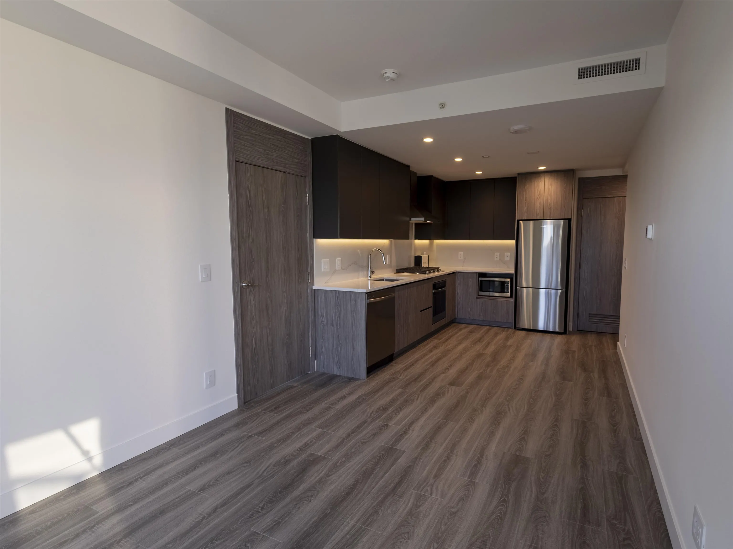 3506 10750 135a Street