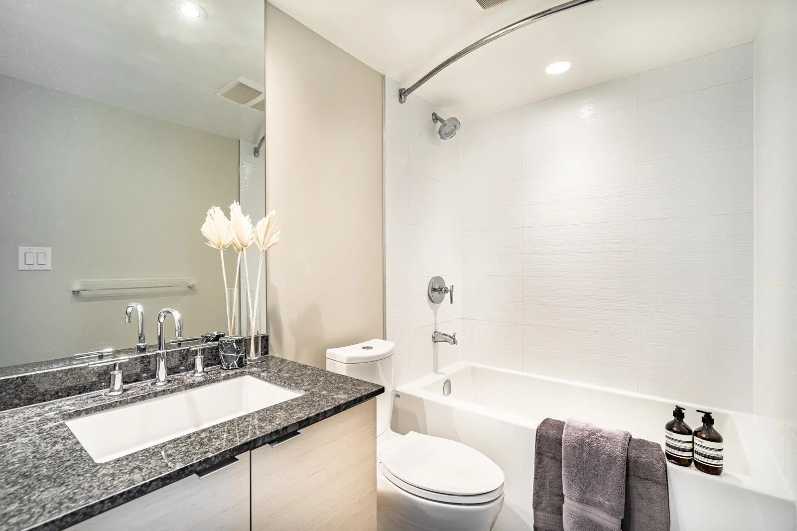 2706 488 SW Marine Drive