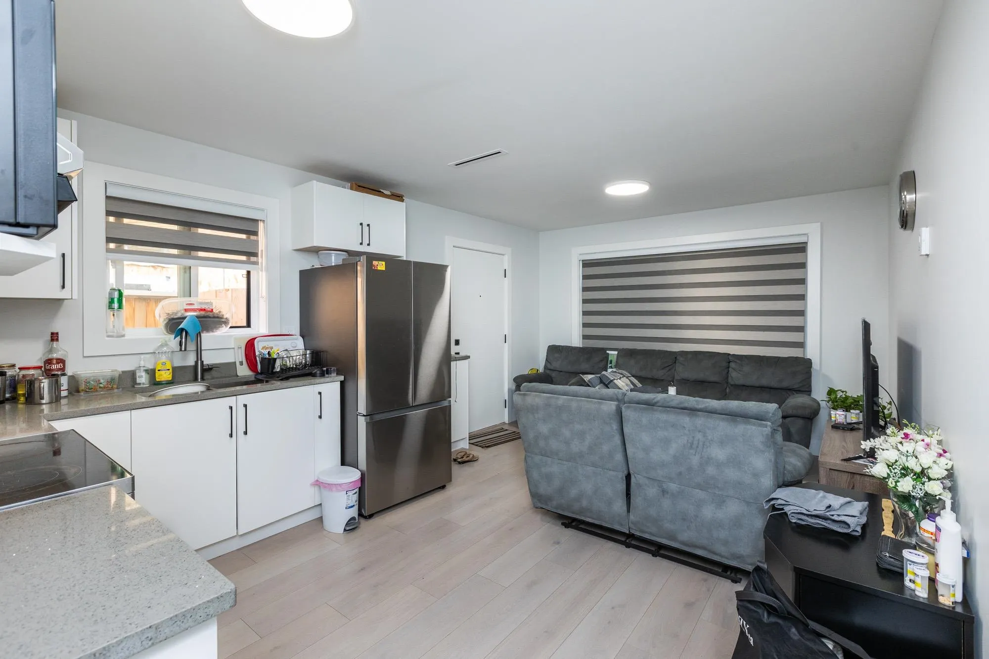 2170 Oakridge Crescent