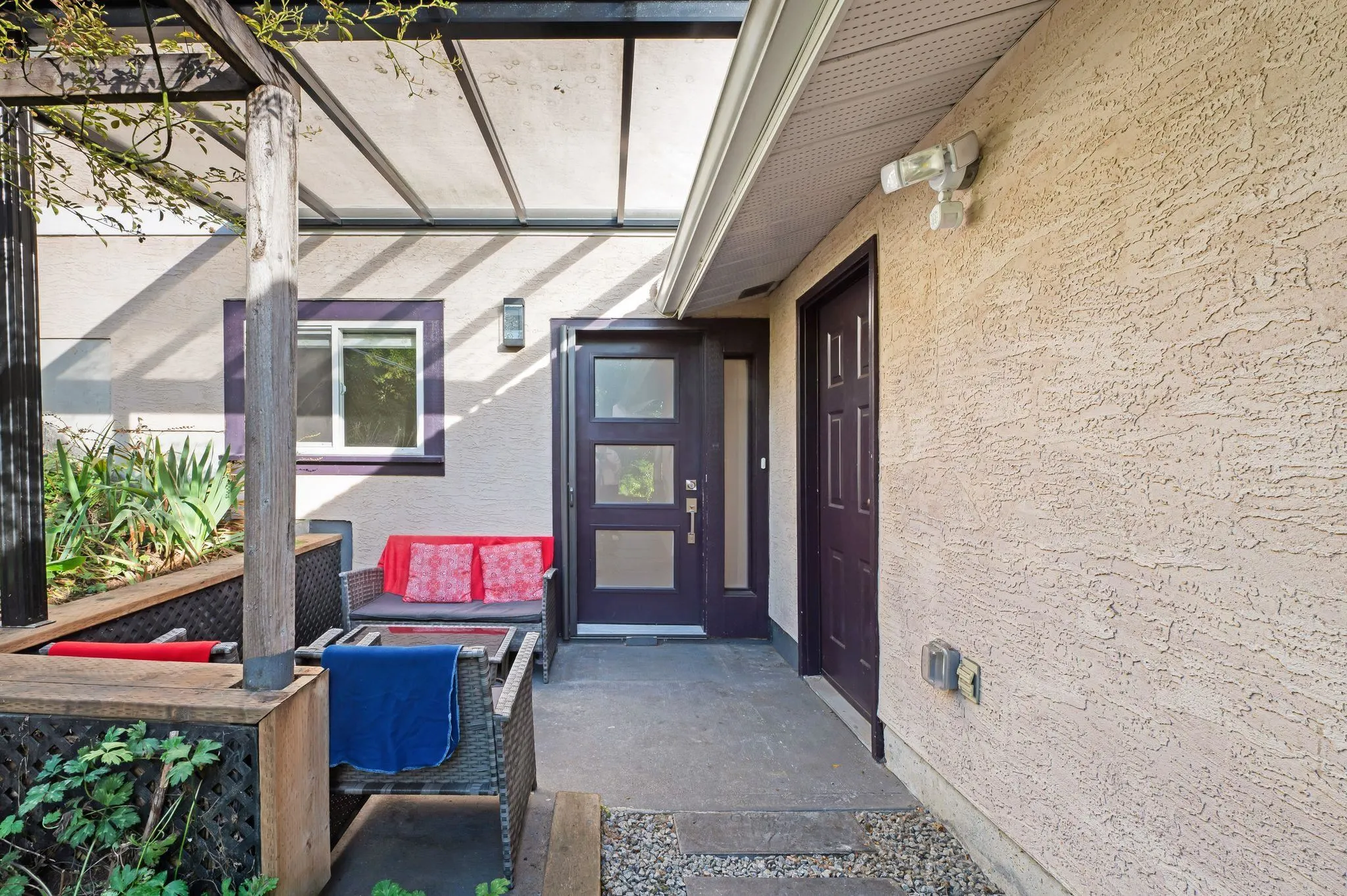 389 Metta Street