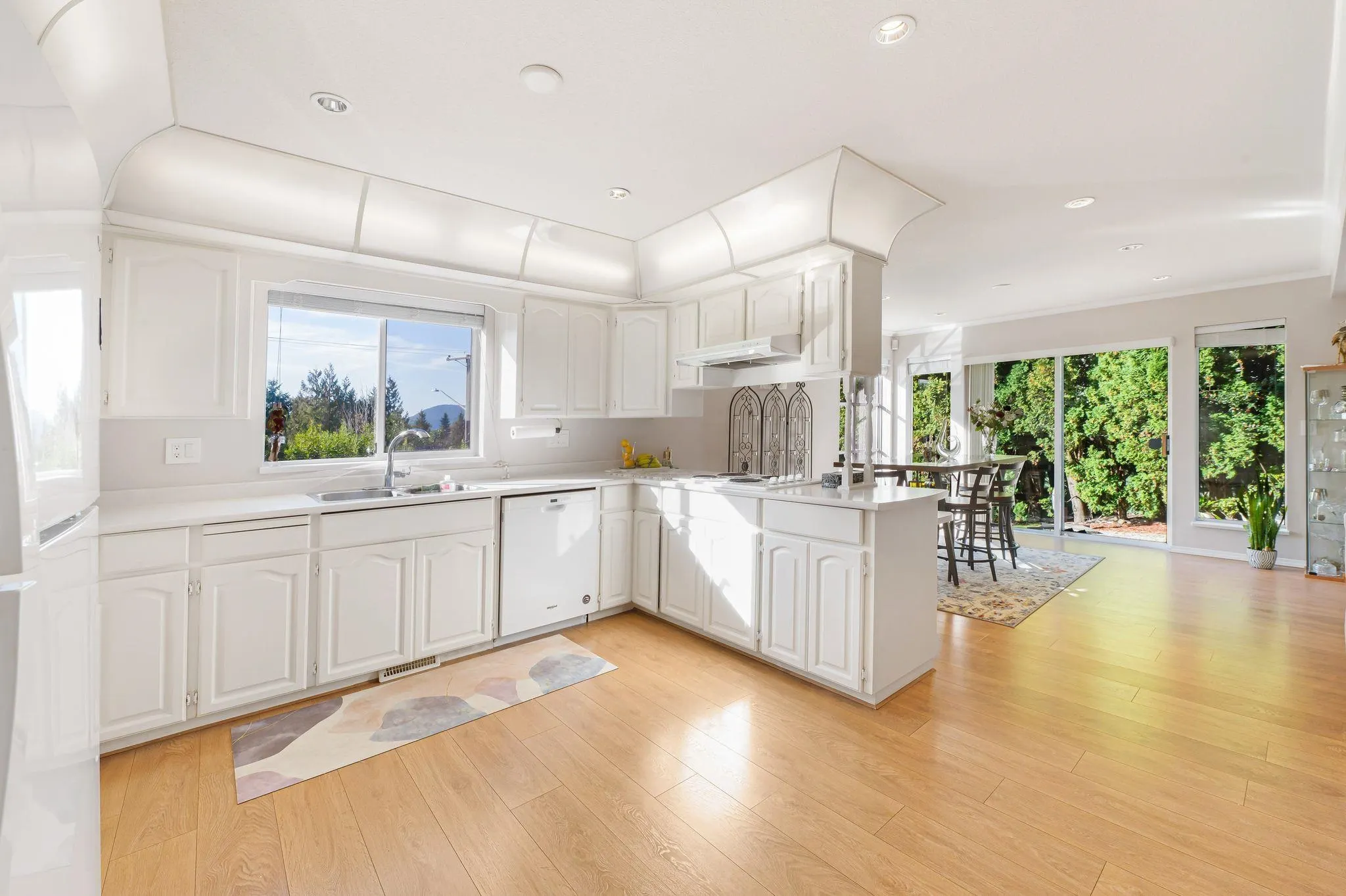 389 Metta Street