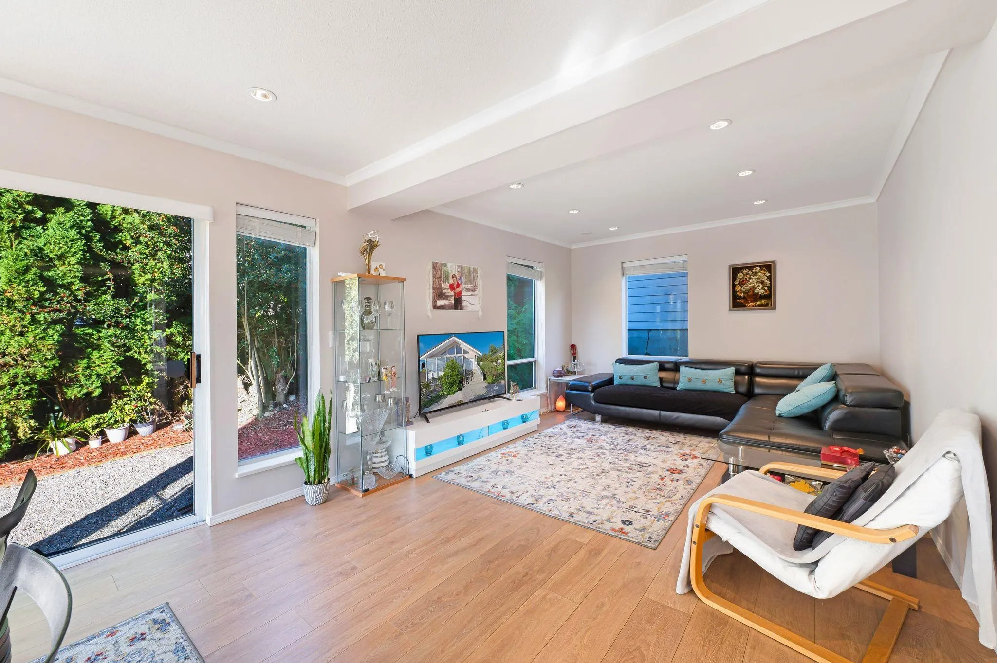 389 Metta Street