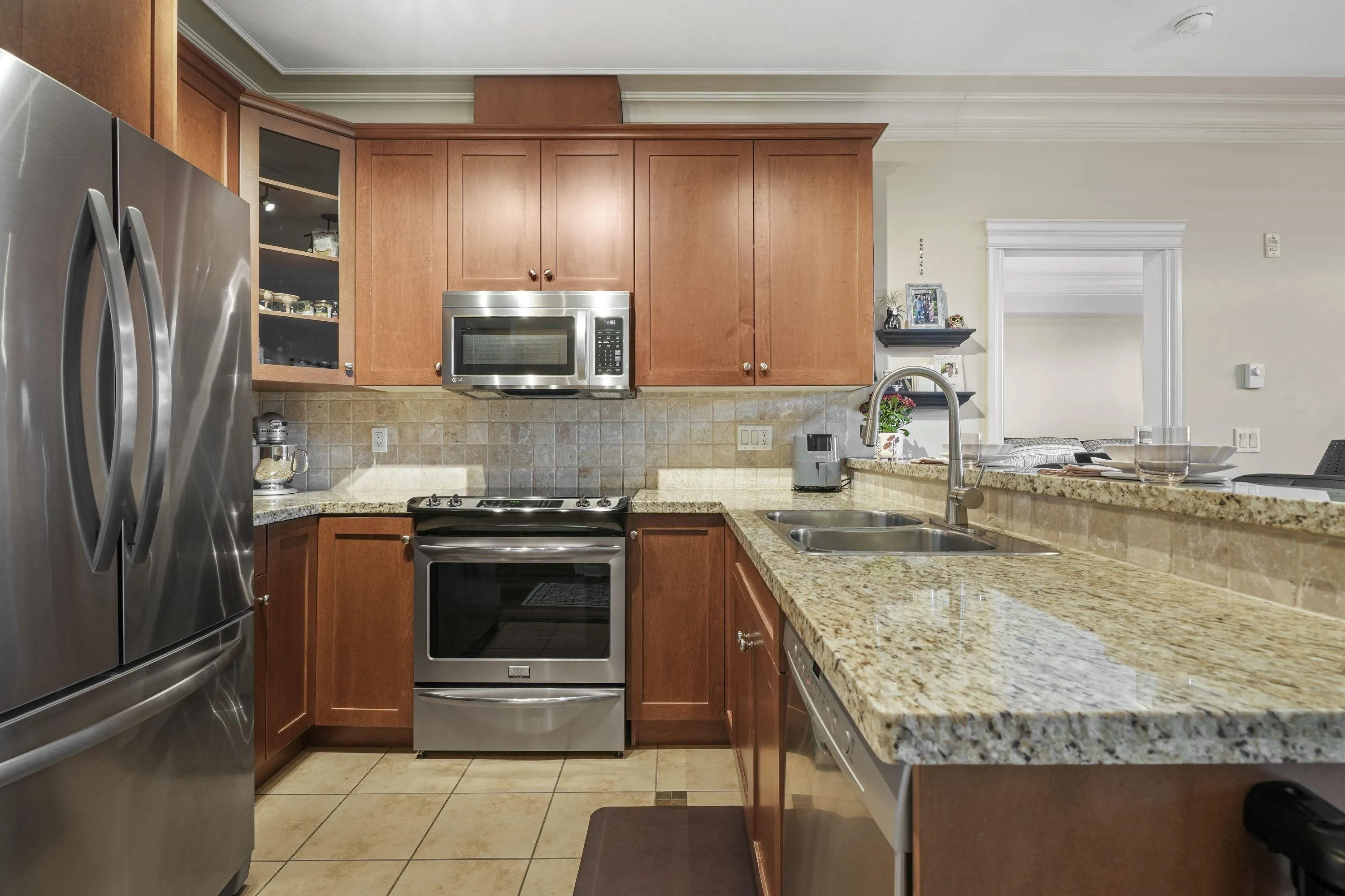 222 32729 Garibaldi Drive