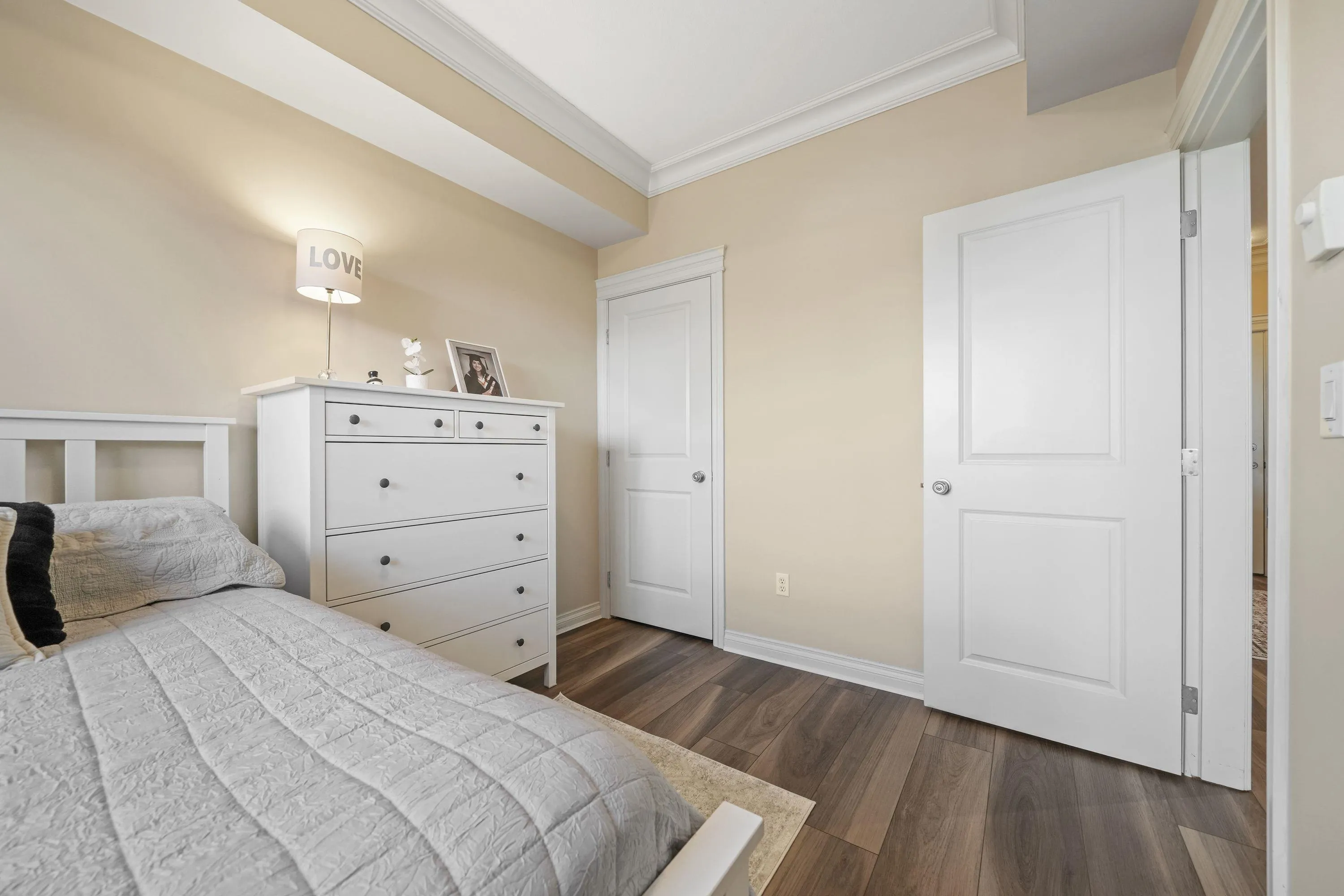 222 32729 Garibaldi Drive