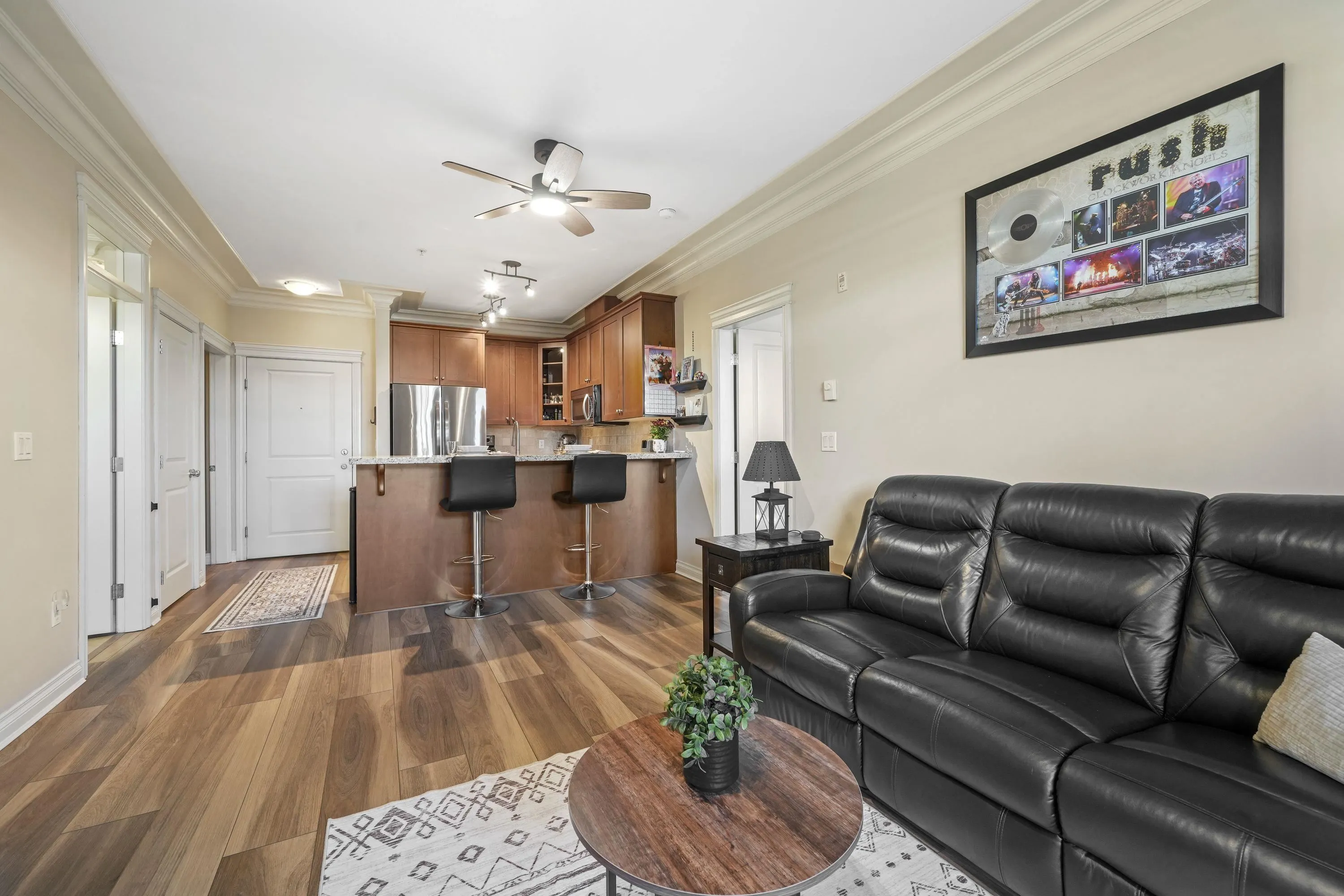 222 32729 Garibaldi Drive