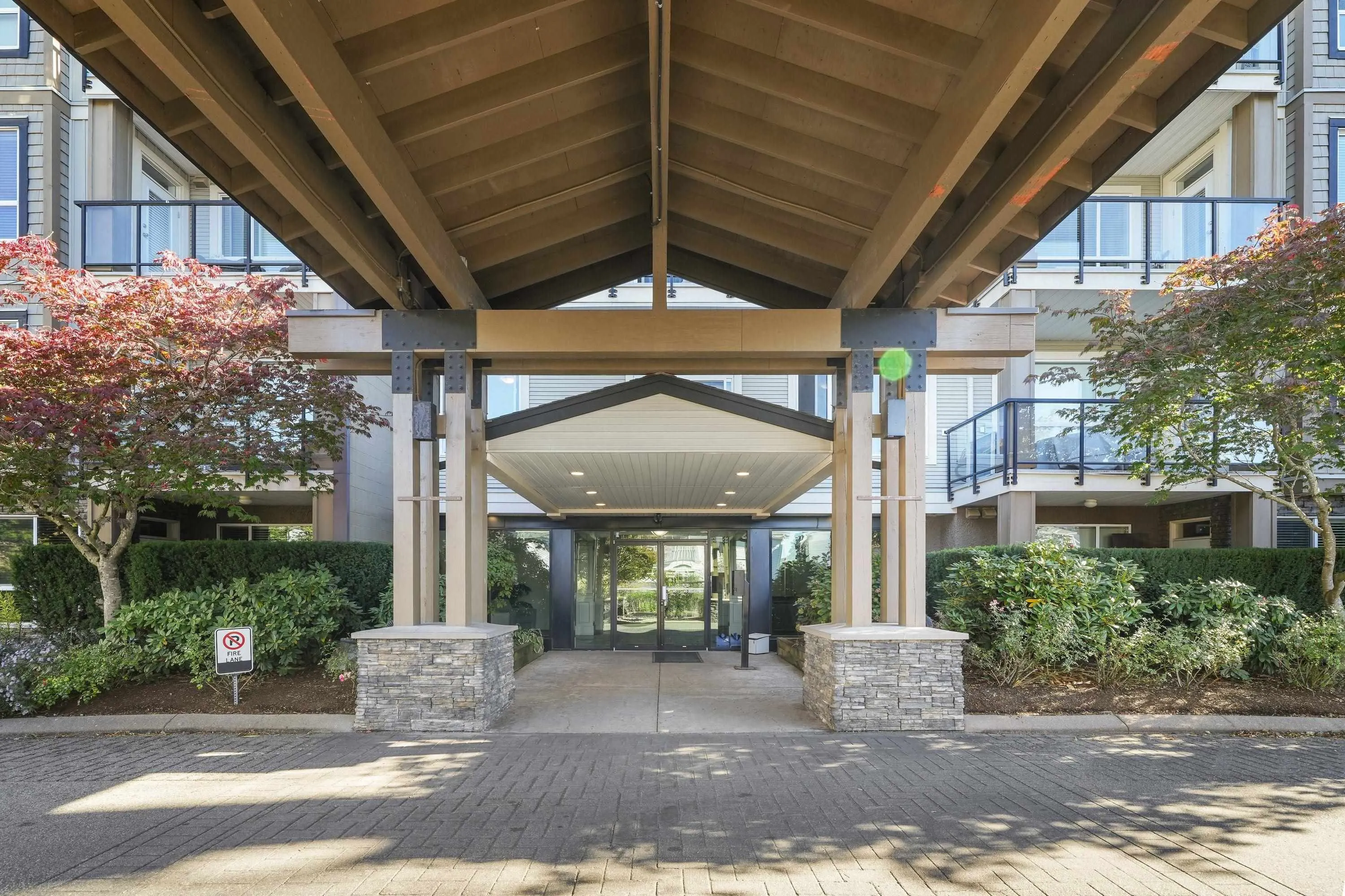 222 32729 Garibaldi Drive