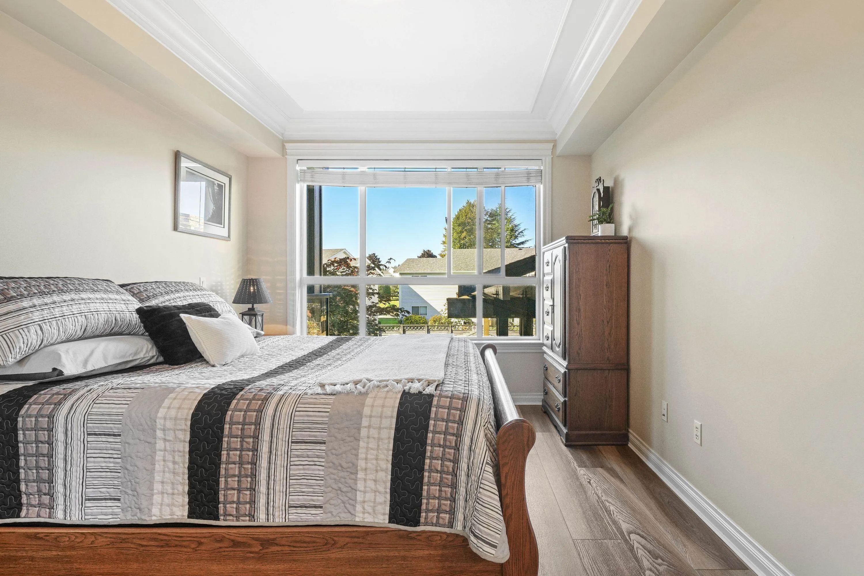 222 32729 Garibaldi Drive