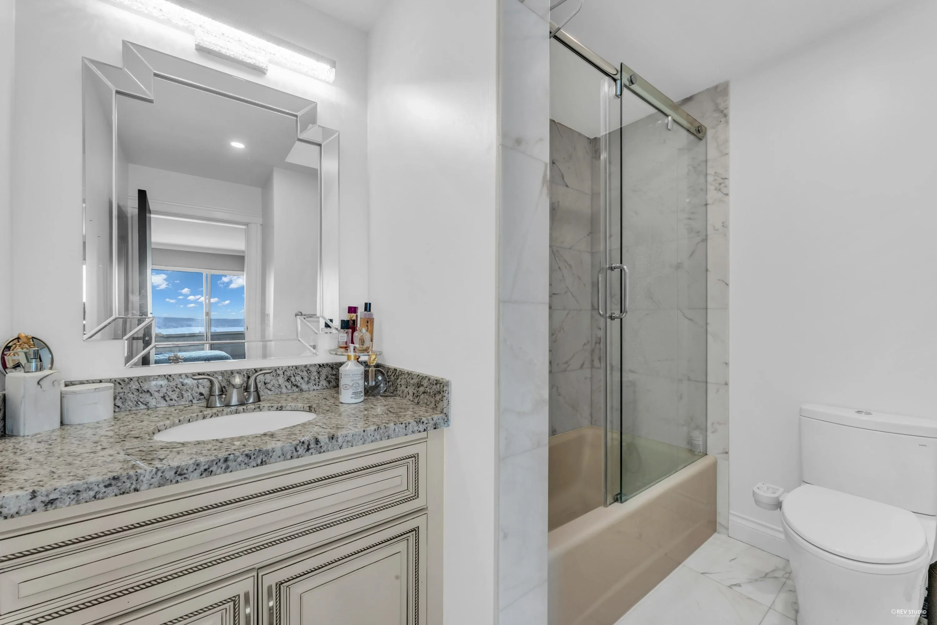 1439 Chippendale Road