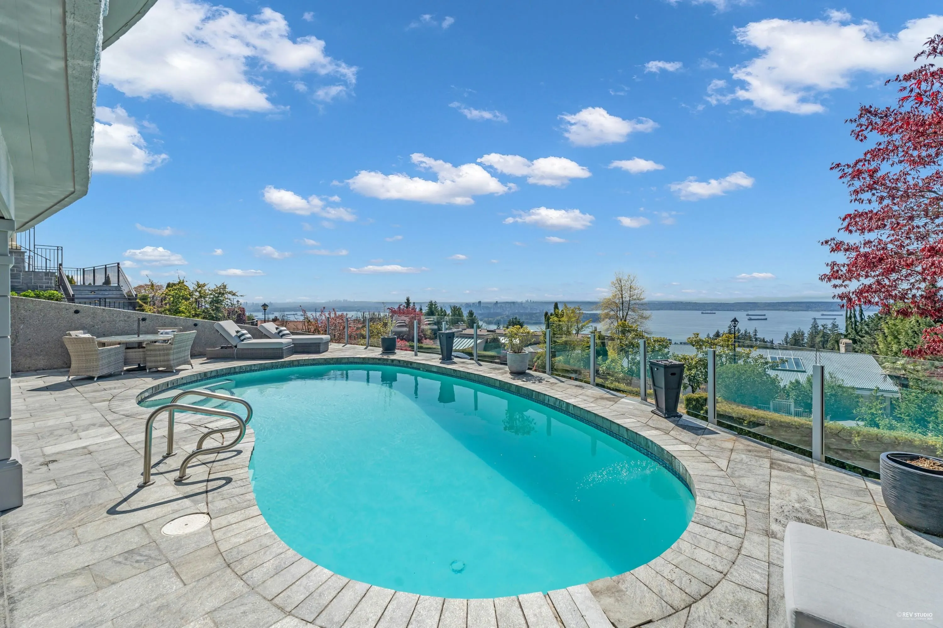 1439 Chippendale Road