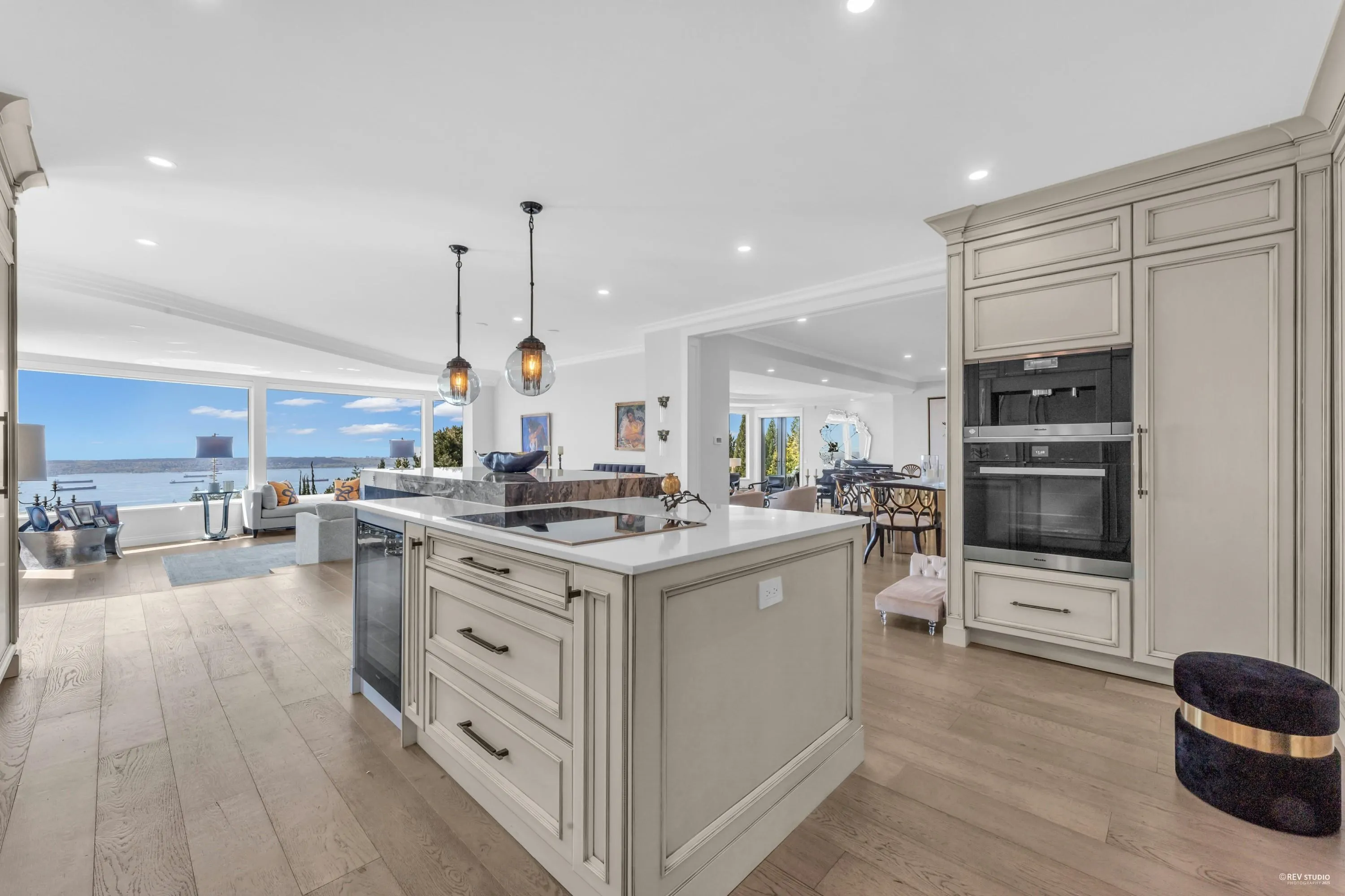 1439 Chippendale Road