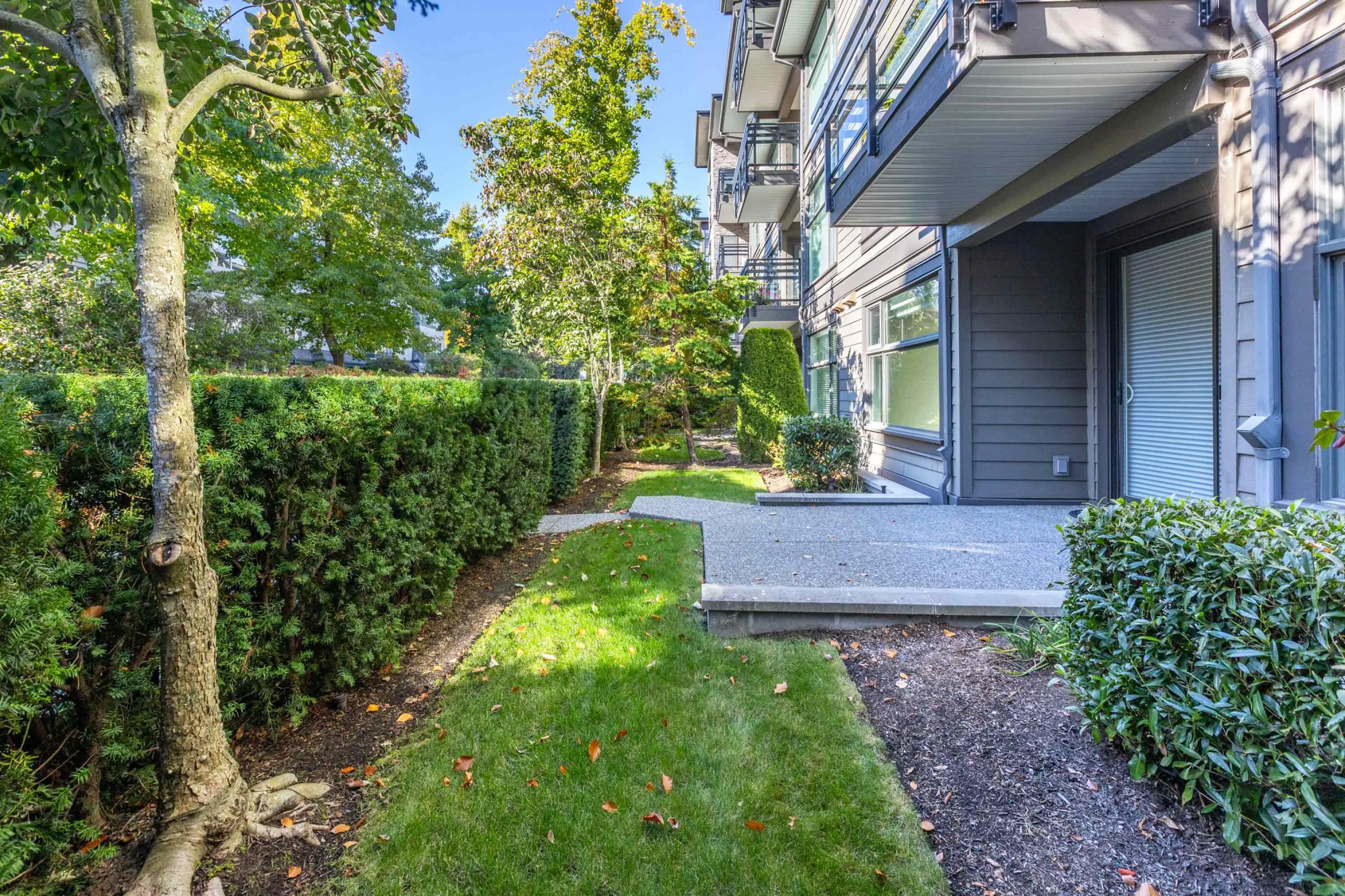 105 15336 17a Avenue