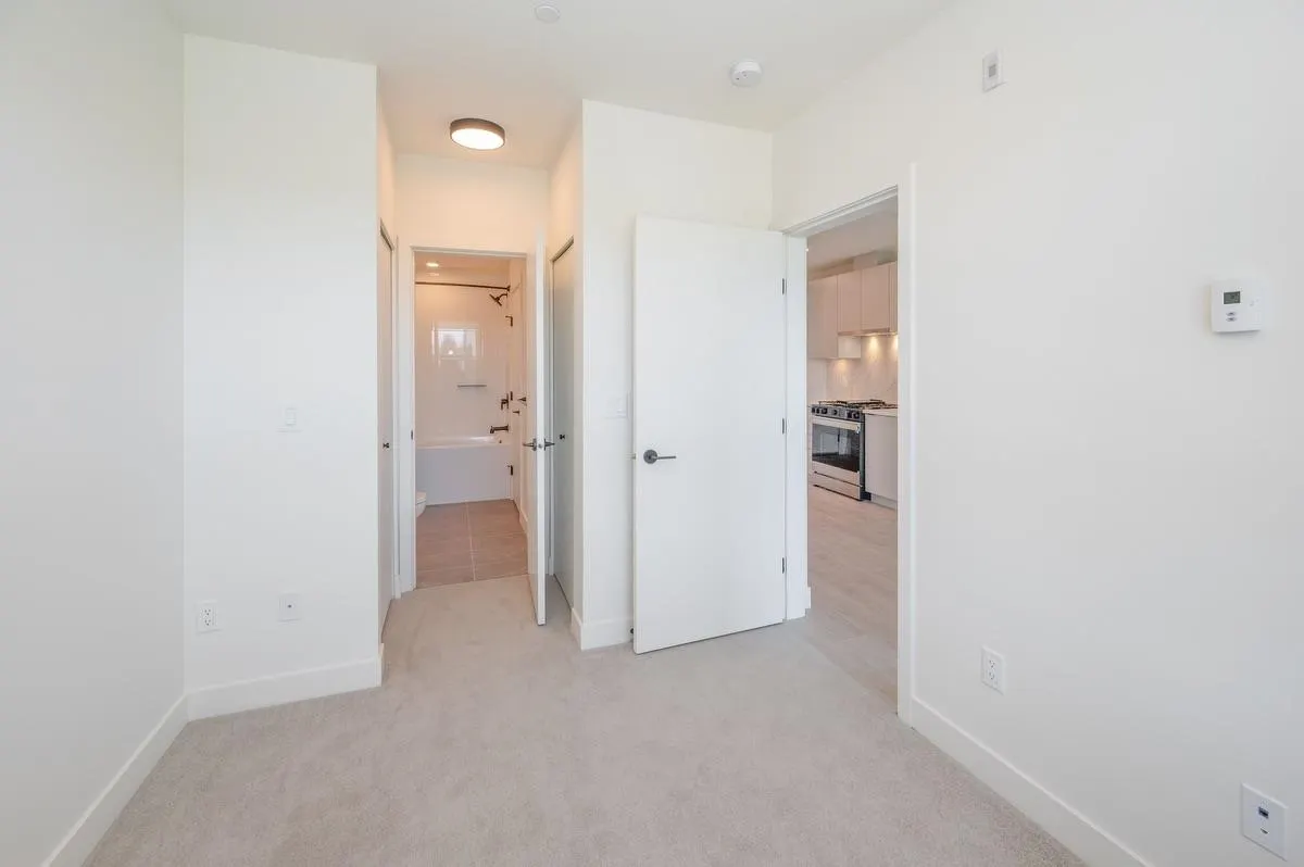 509 13238 105th Avenue