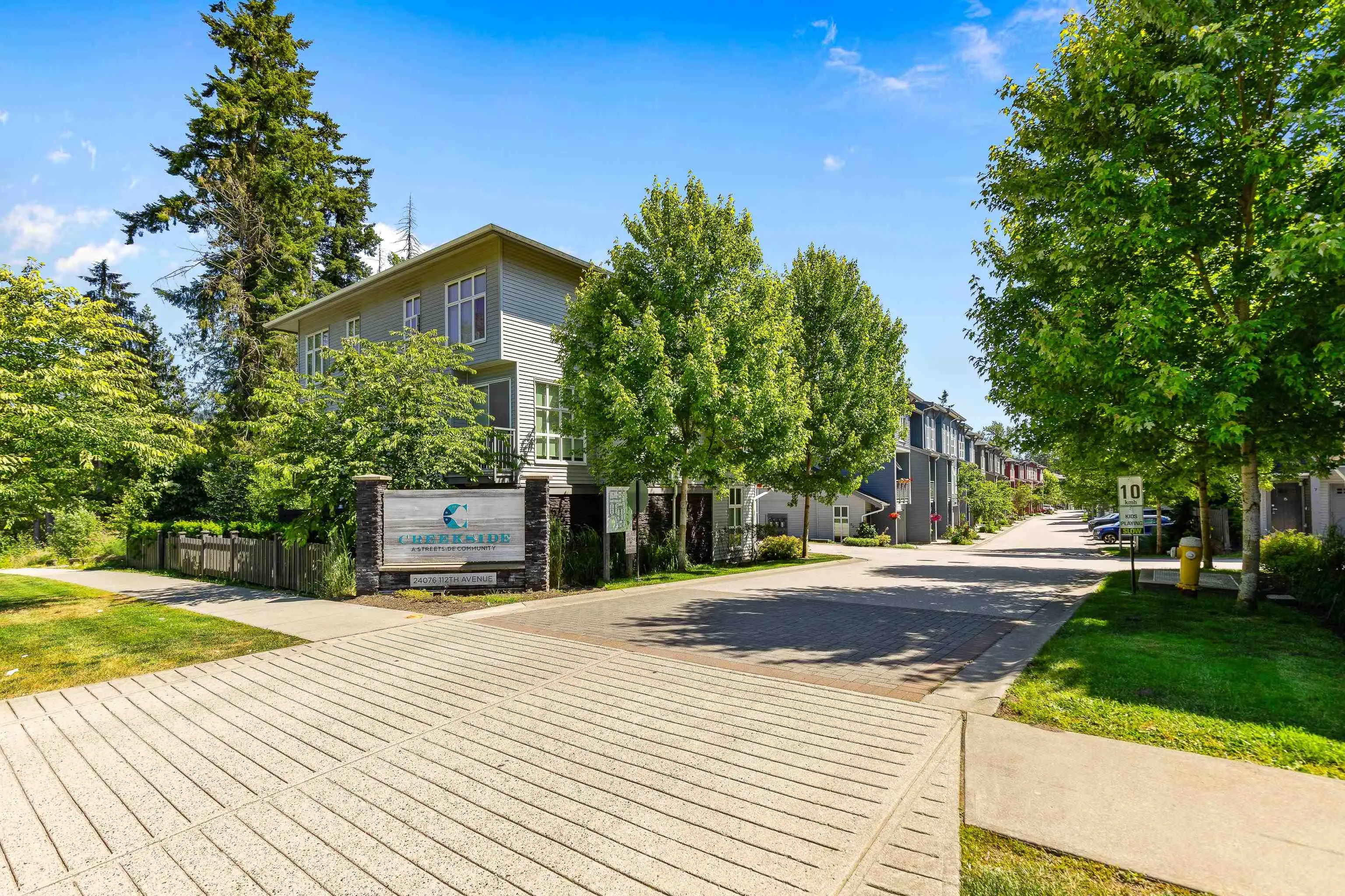 74 24076 112 Avenue