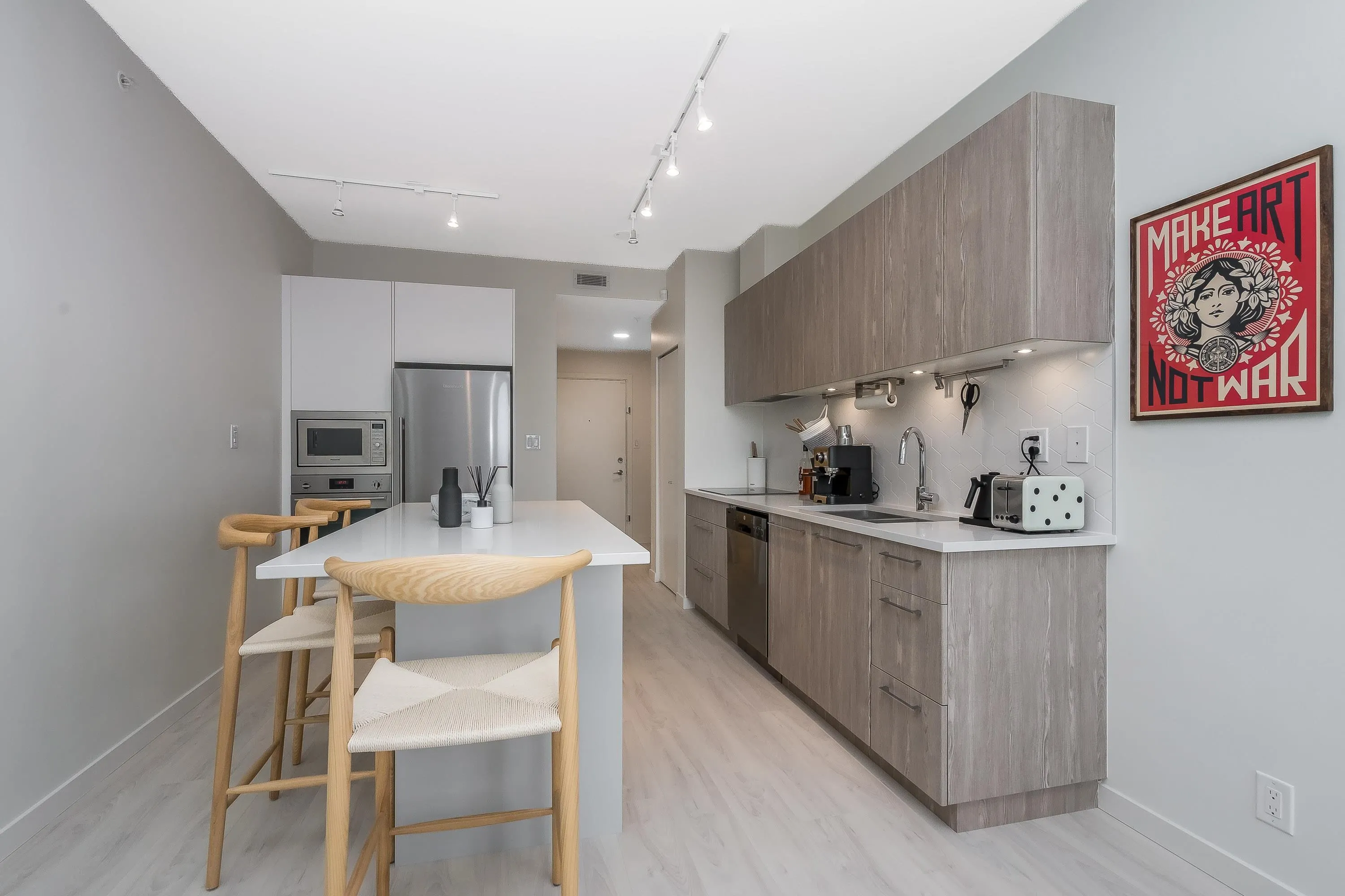 1303 691 North Road