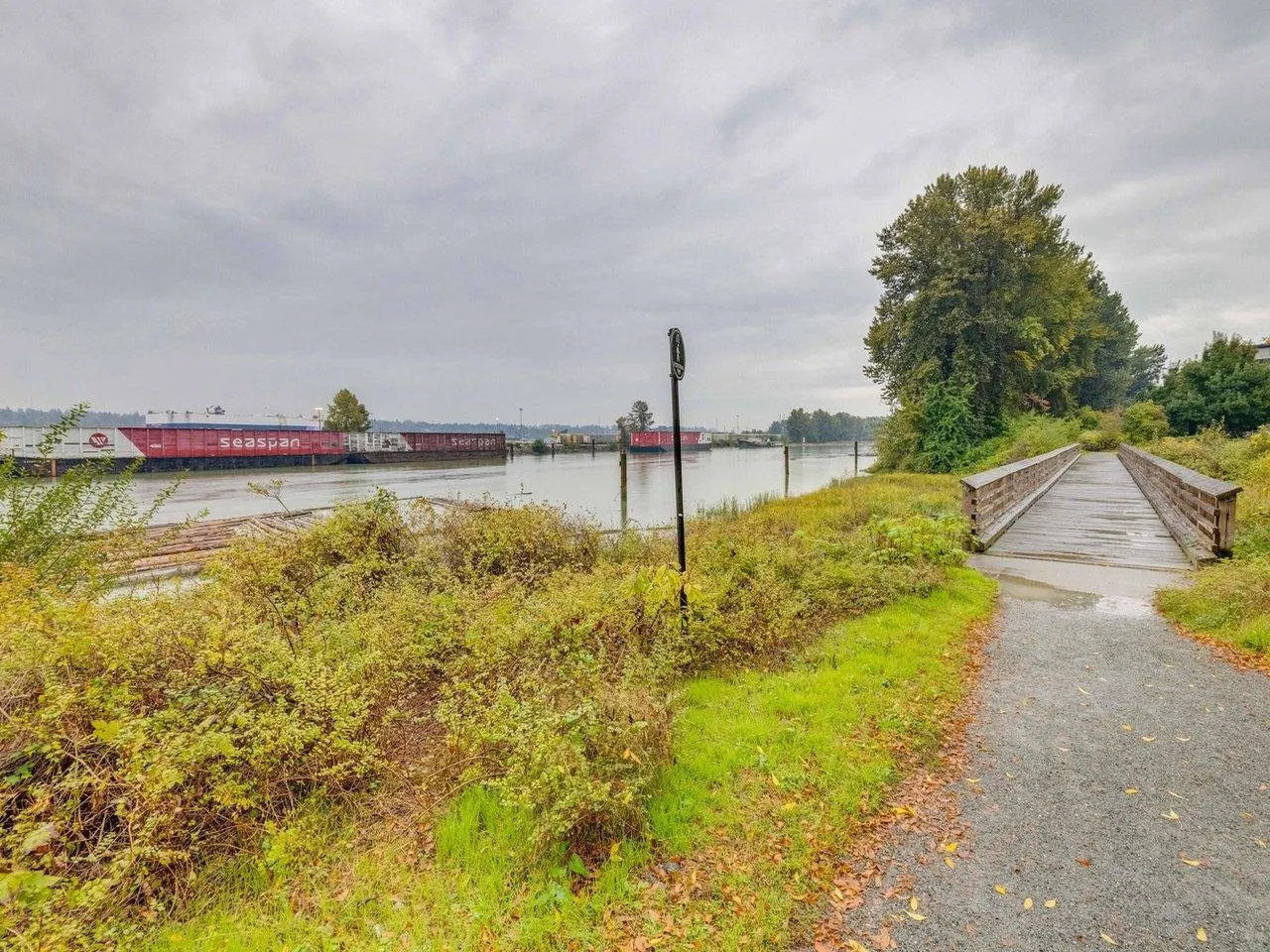 123 250 Salter Street