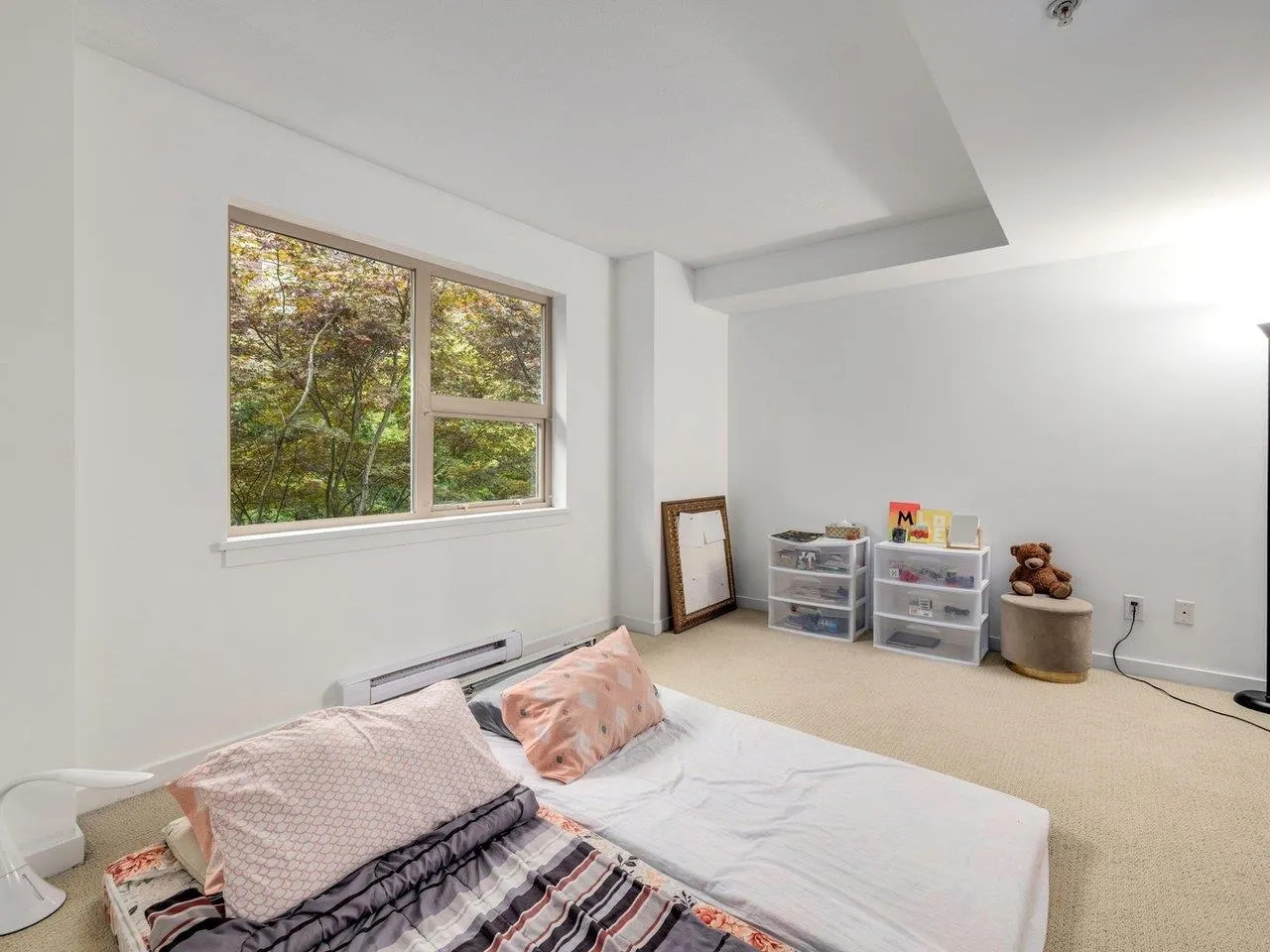 123 250 Salter Street