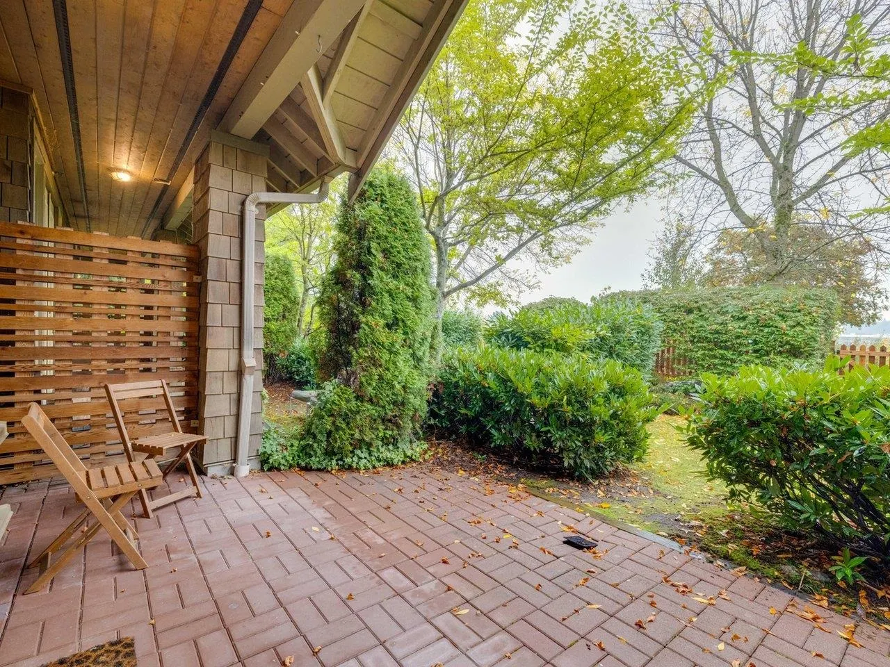 123 250 Salter Street