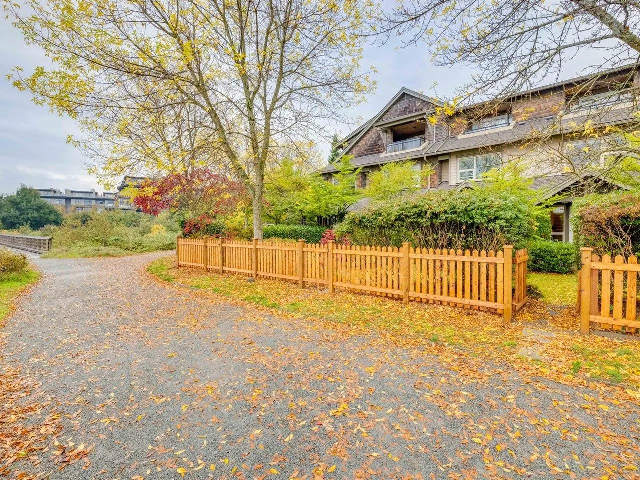 123 250 Salter Street