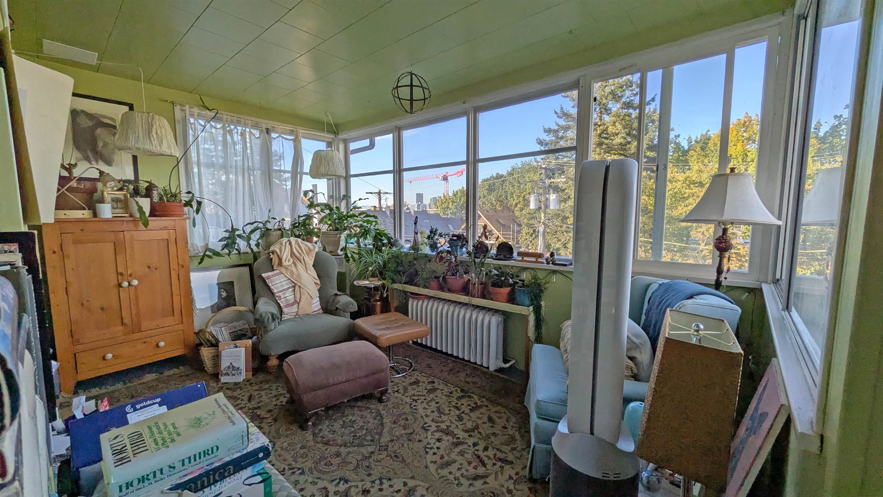345 W 11th Avenue