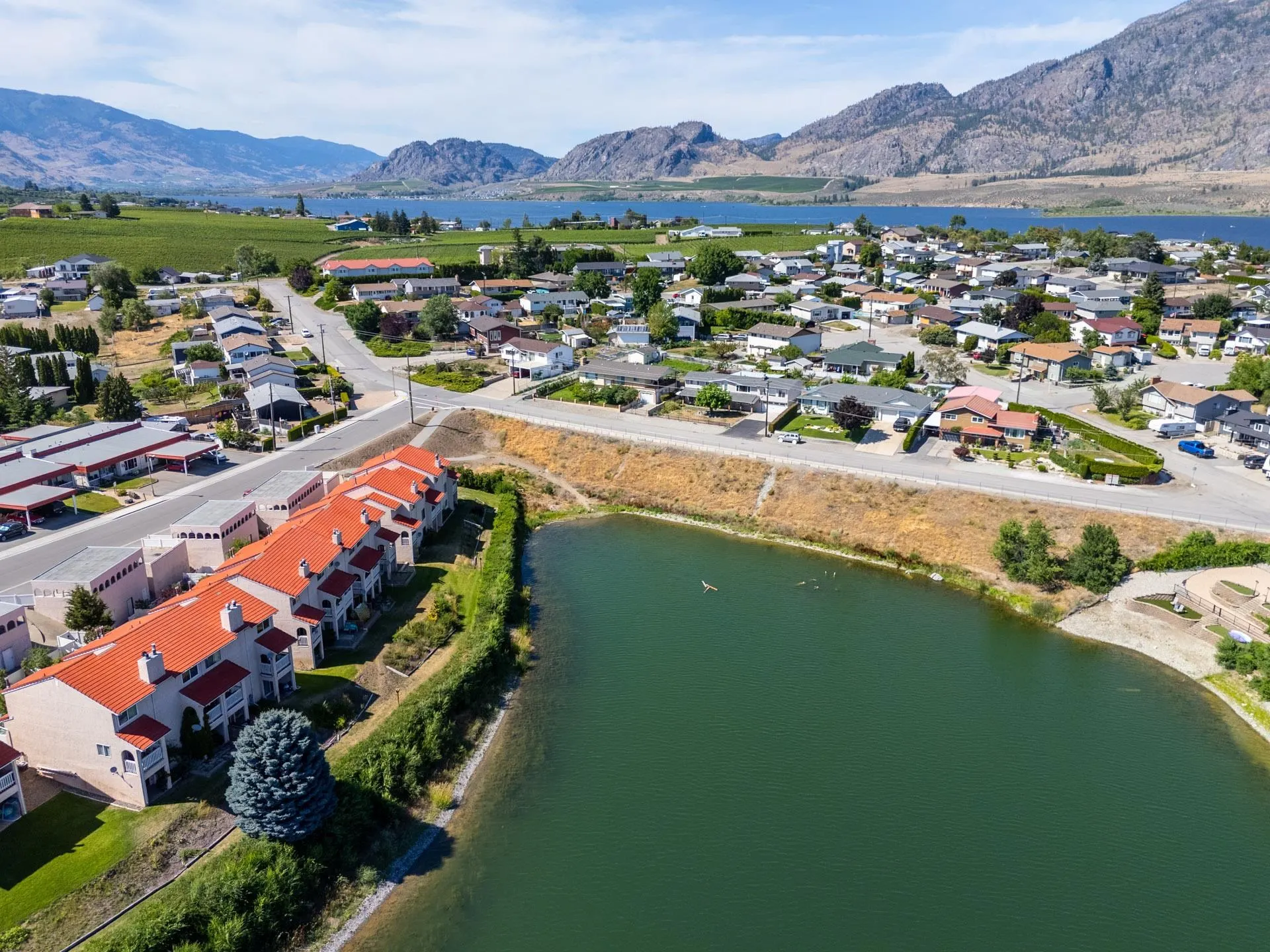 48 8000 Vedette Drive