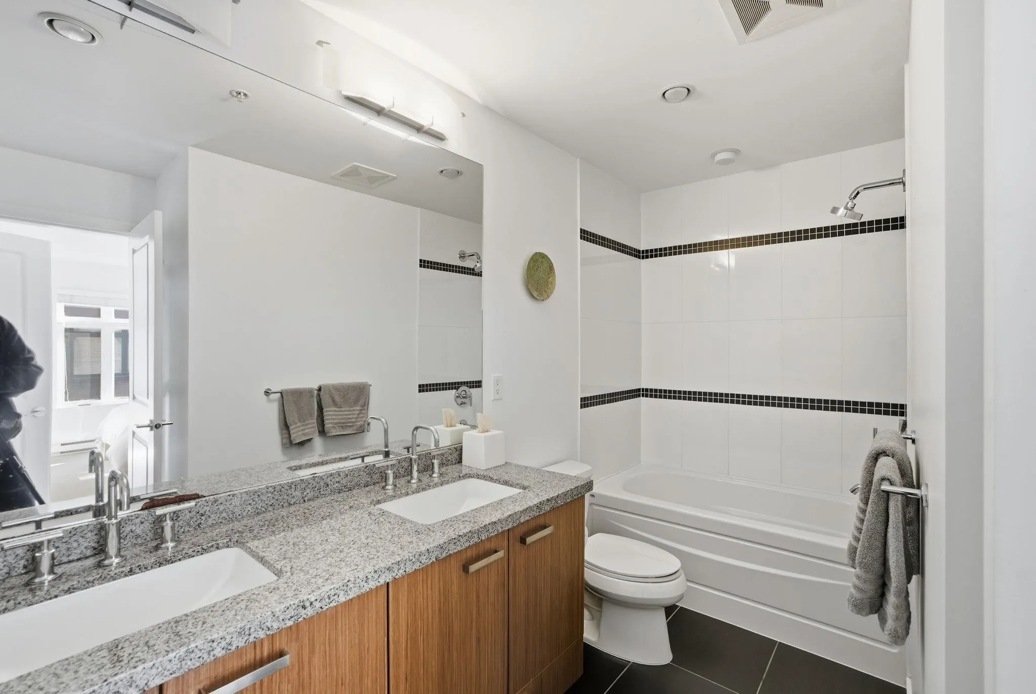 2761 Guelph Street