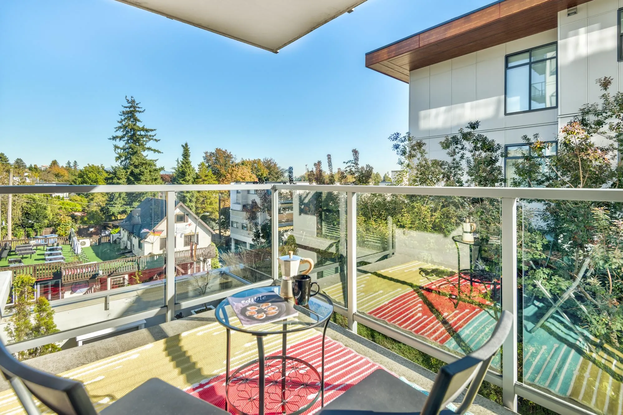 404 258 Sixth Street