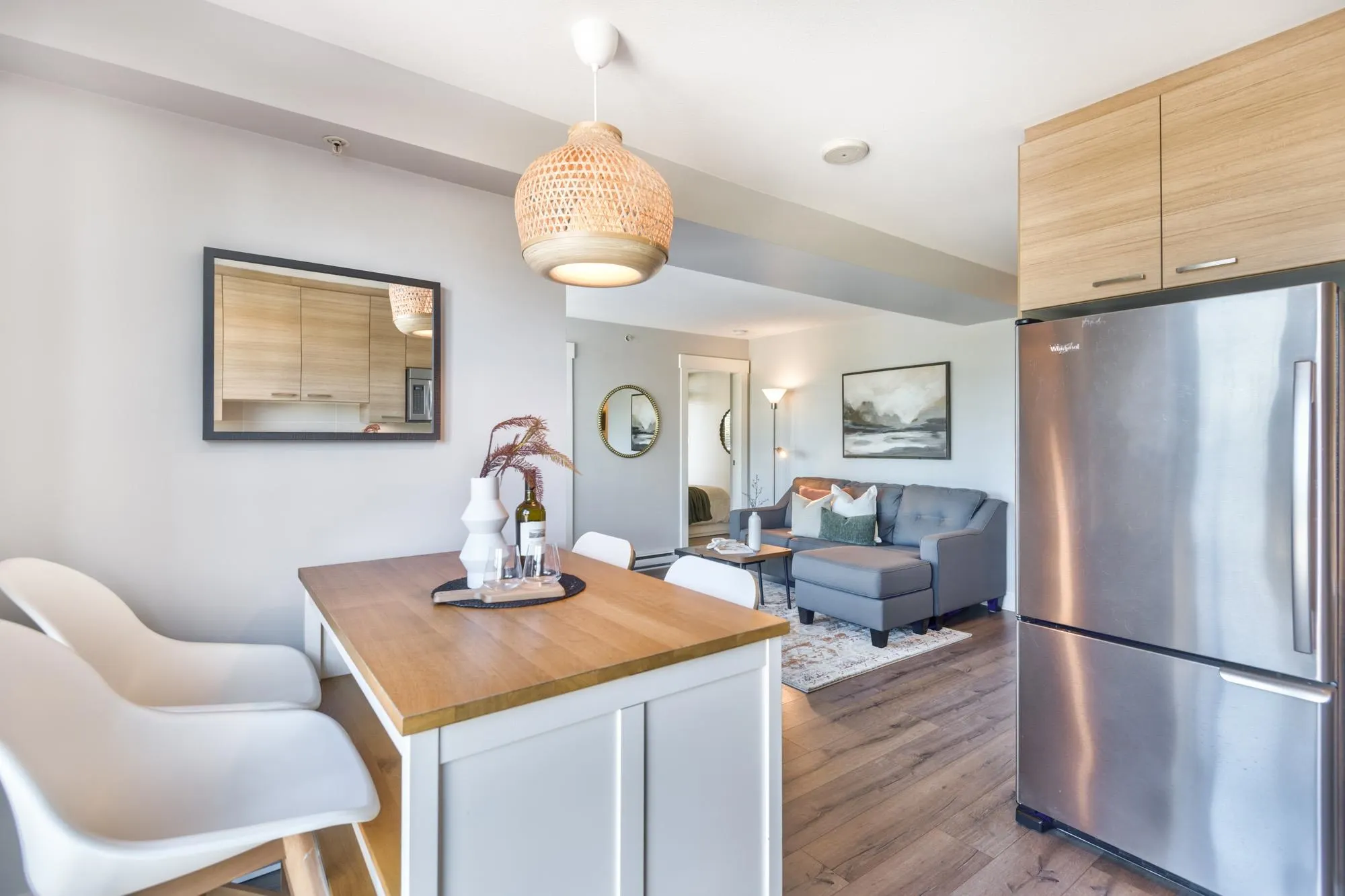 404 258 Sixth Street