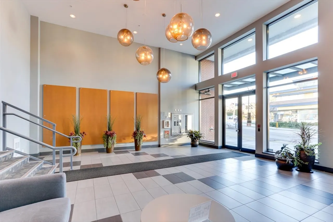 404 258 Sixth Street