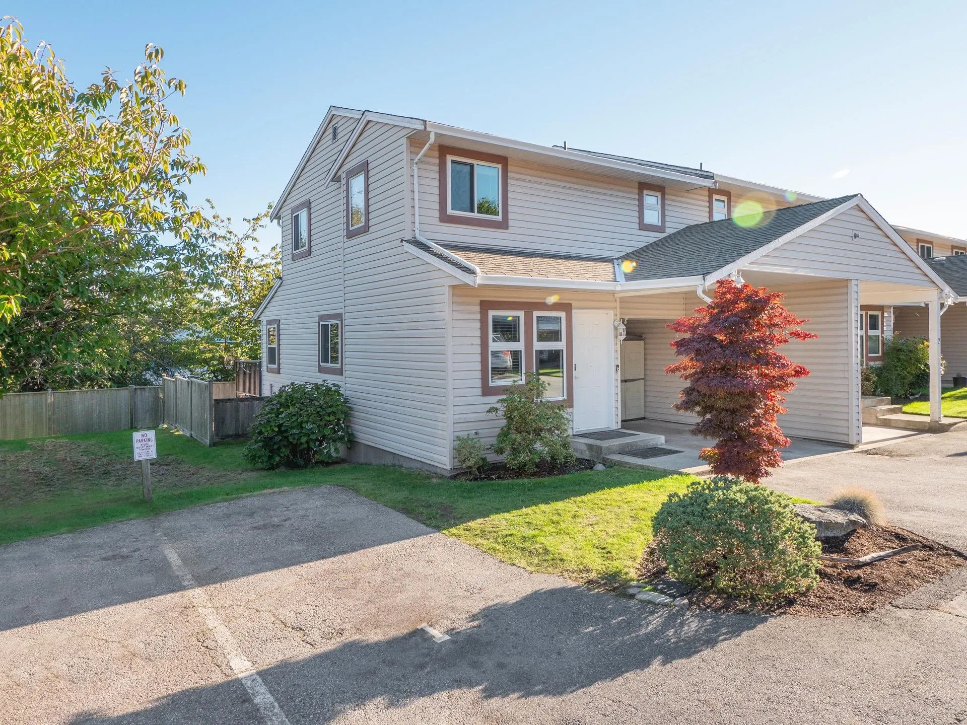 1 765 School Road