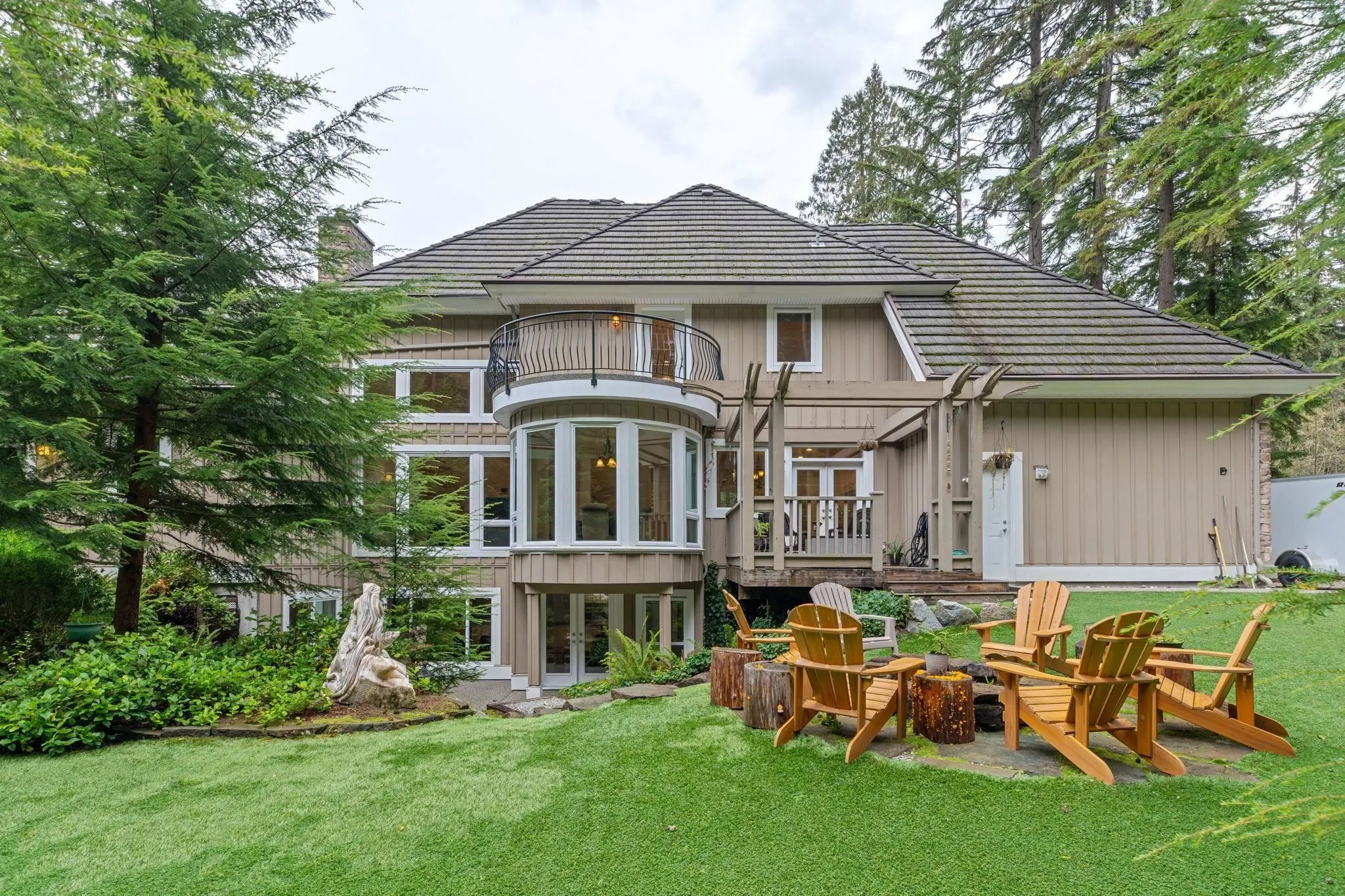 320 Forestview Lane