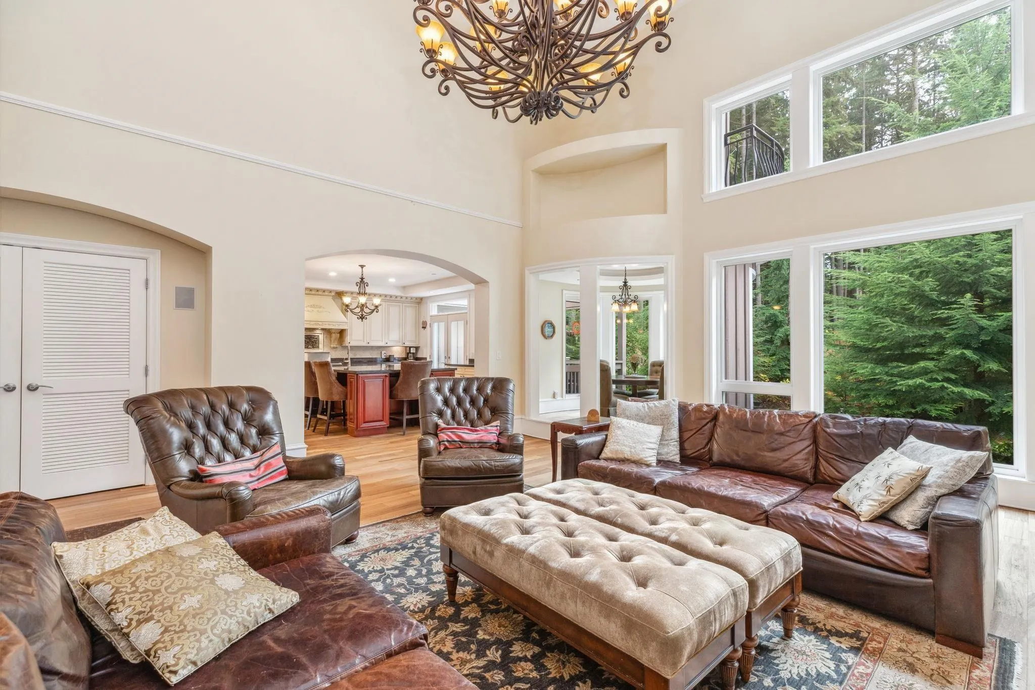 320 Forestview Lane