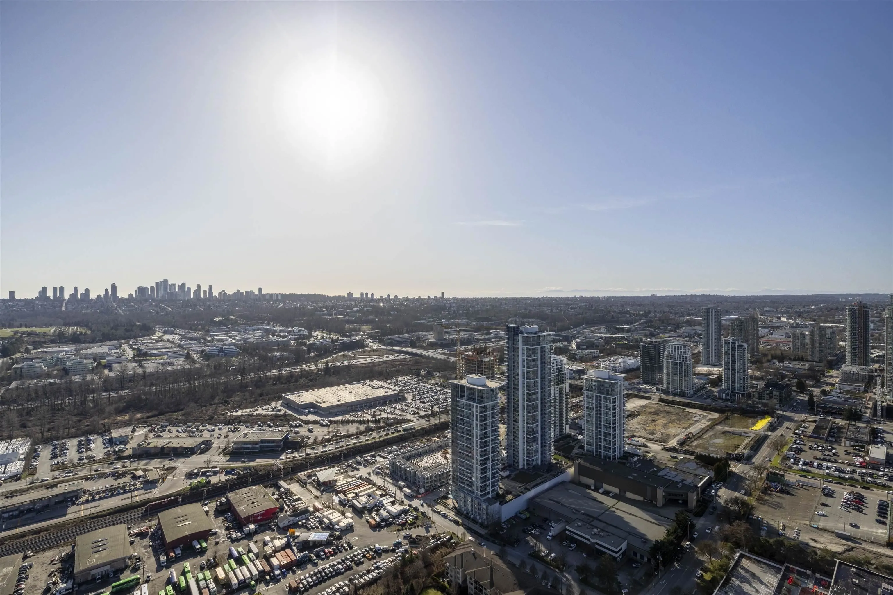 4502 4730 Lougheed Highway
