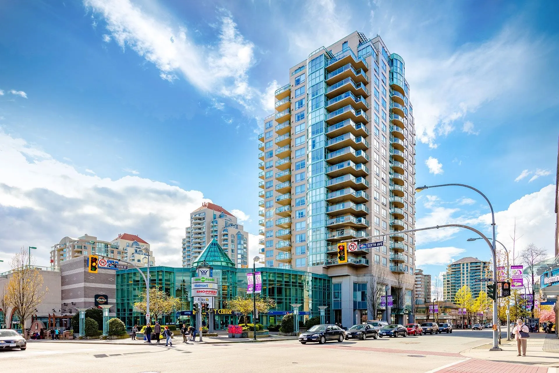 402 610 Brantford Street