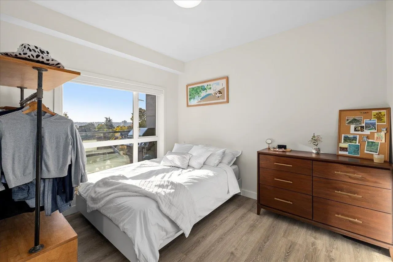 402 610 Brantford Street