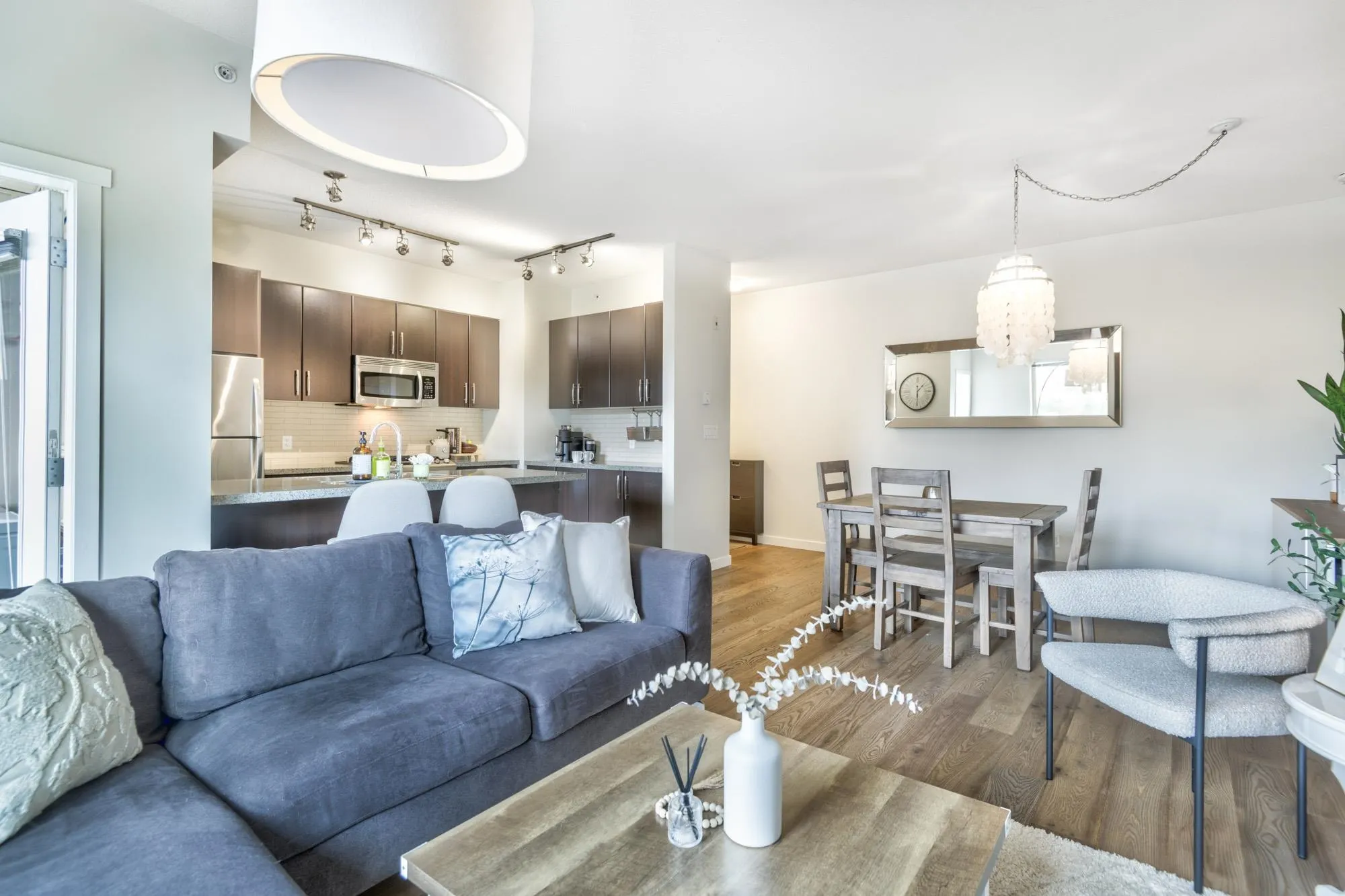 410 701 Klahanie Drive