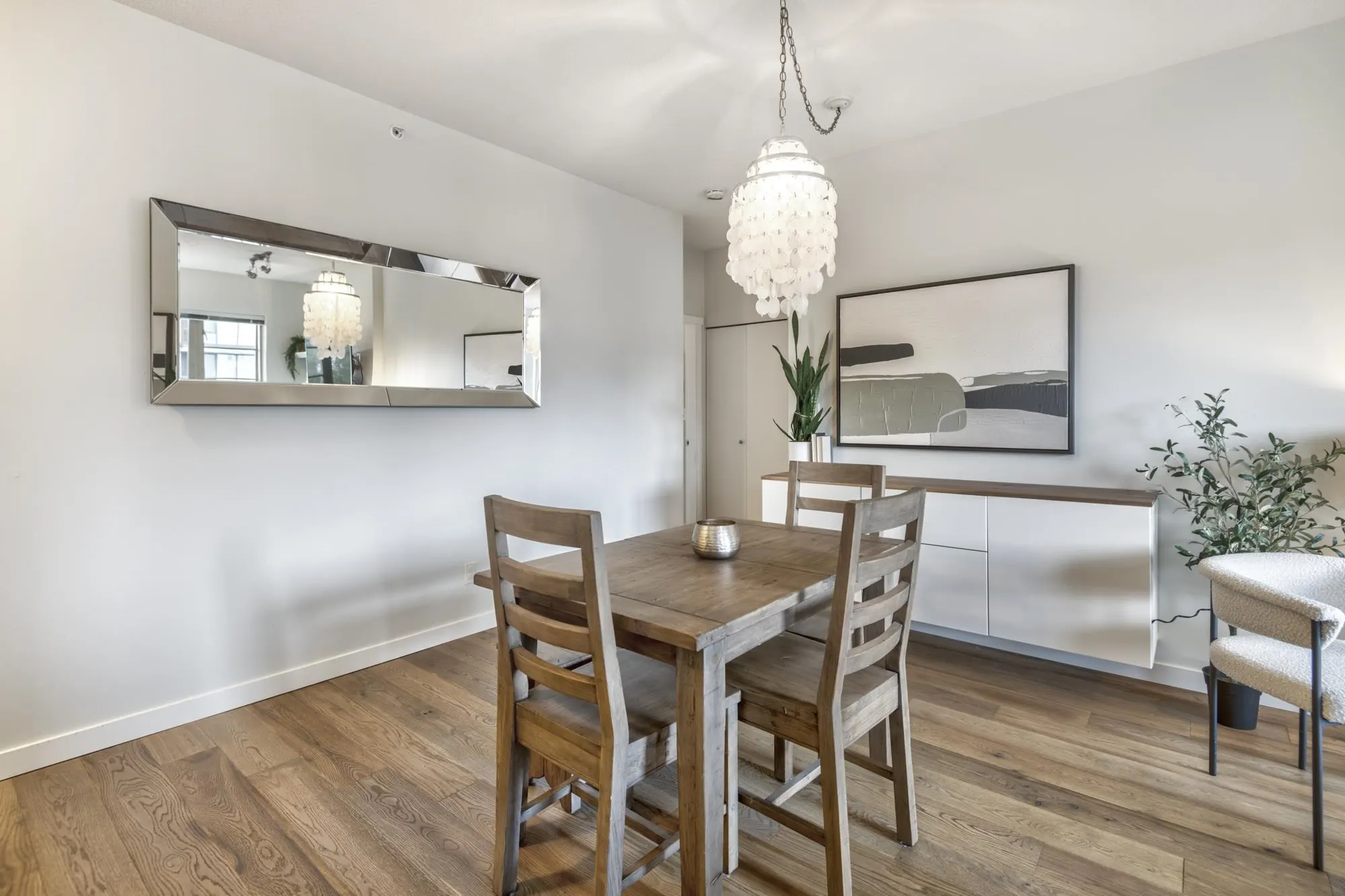 410 701 Klahanie Drive