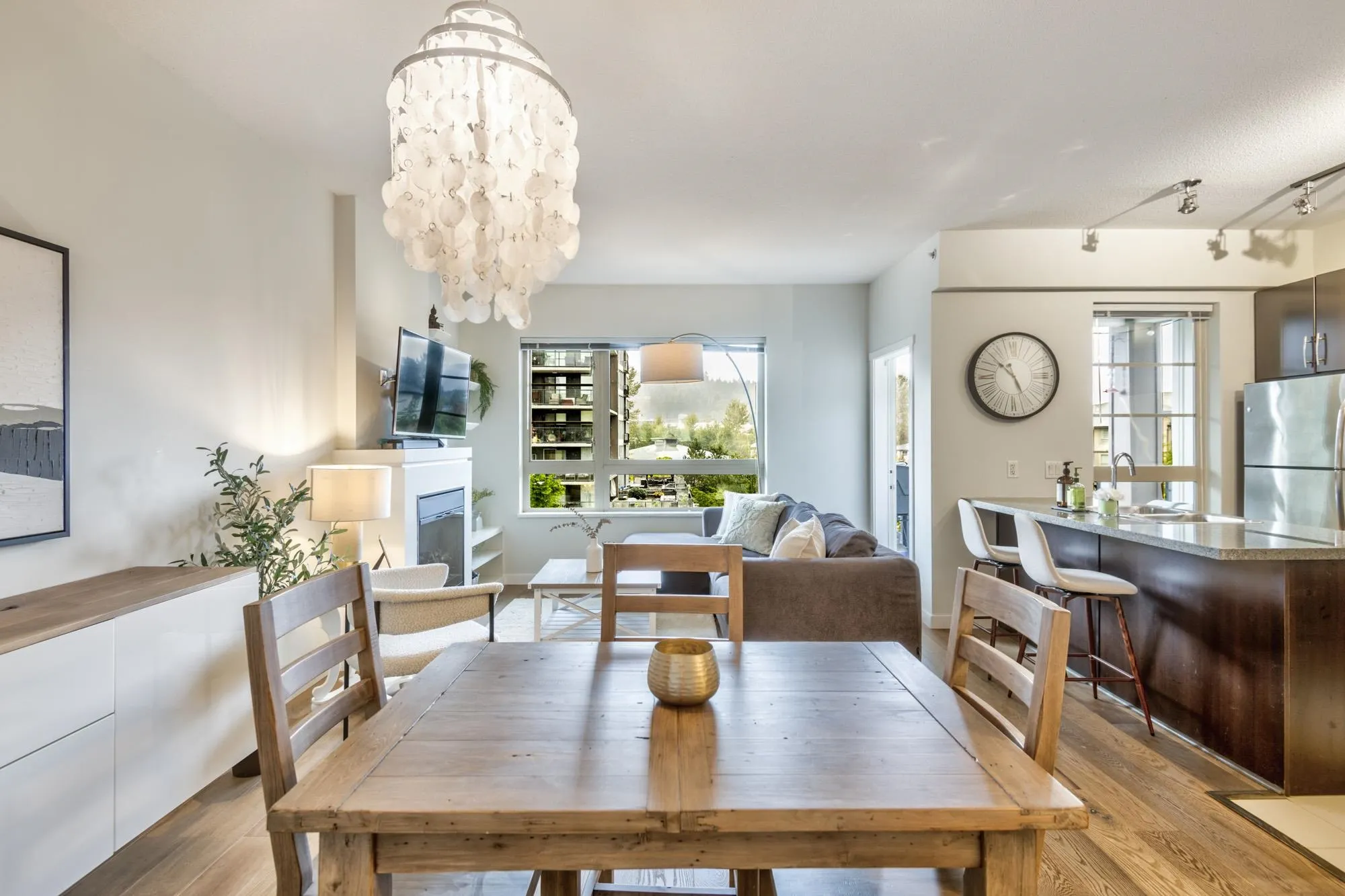 410 701 Klahanie Drive