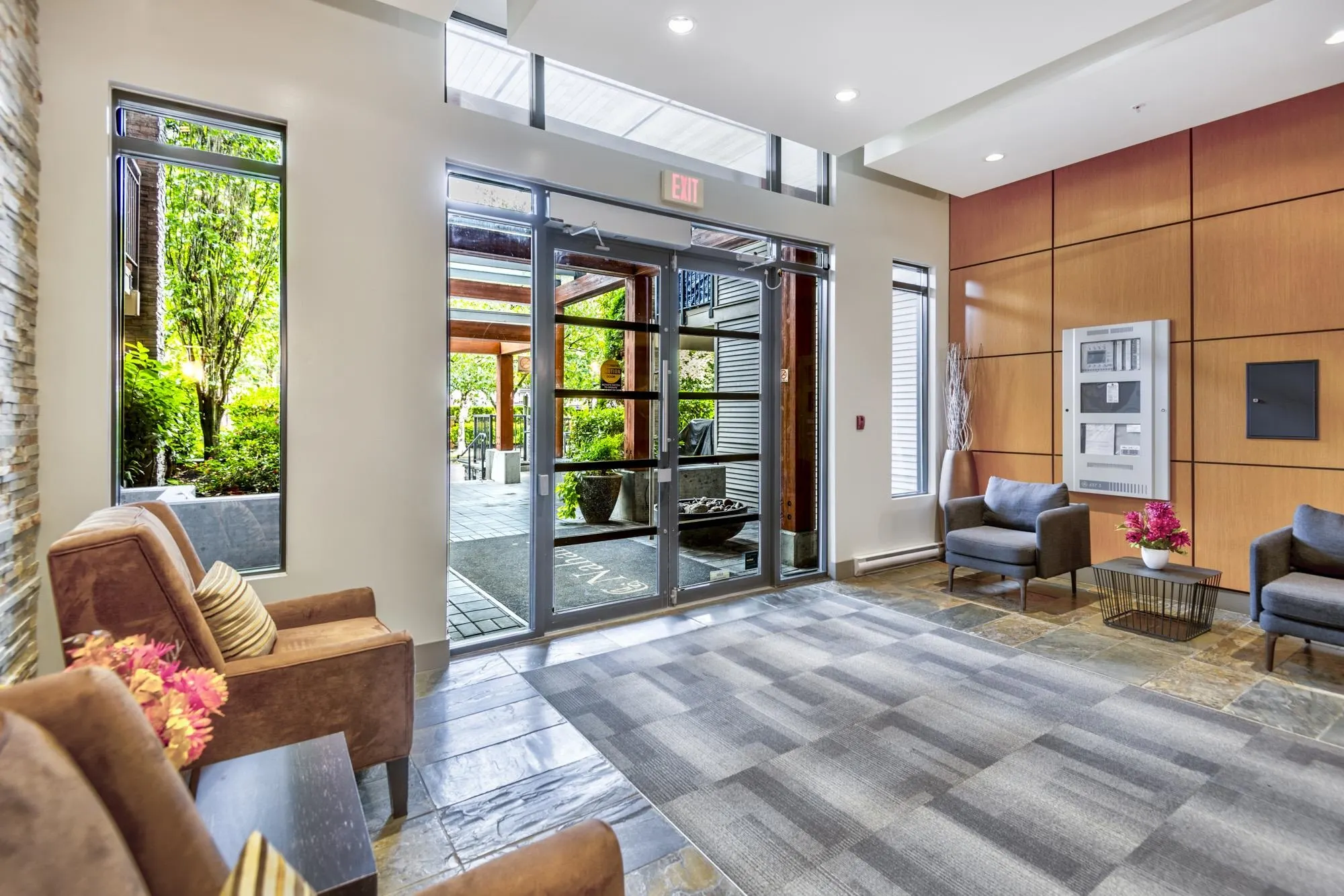 410 701 Klahanie Drive