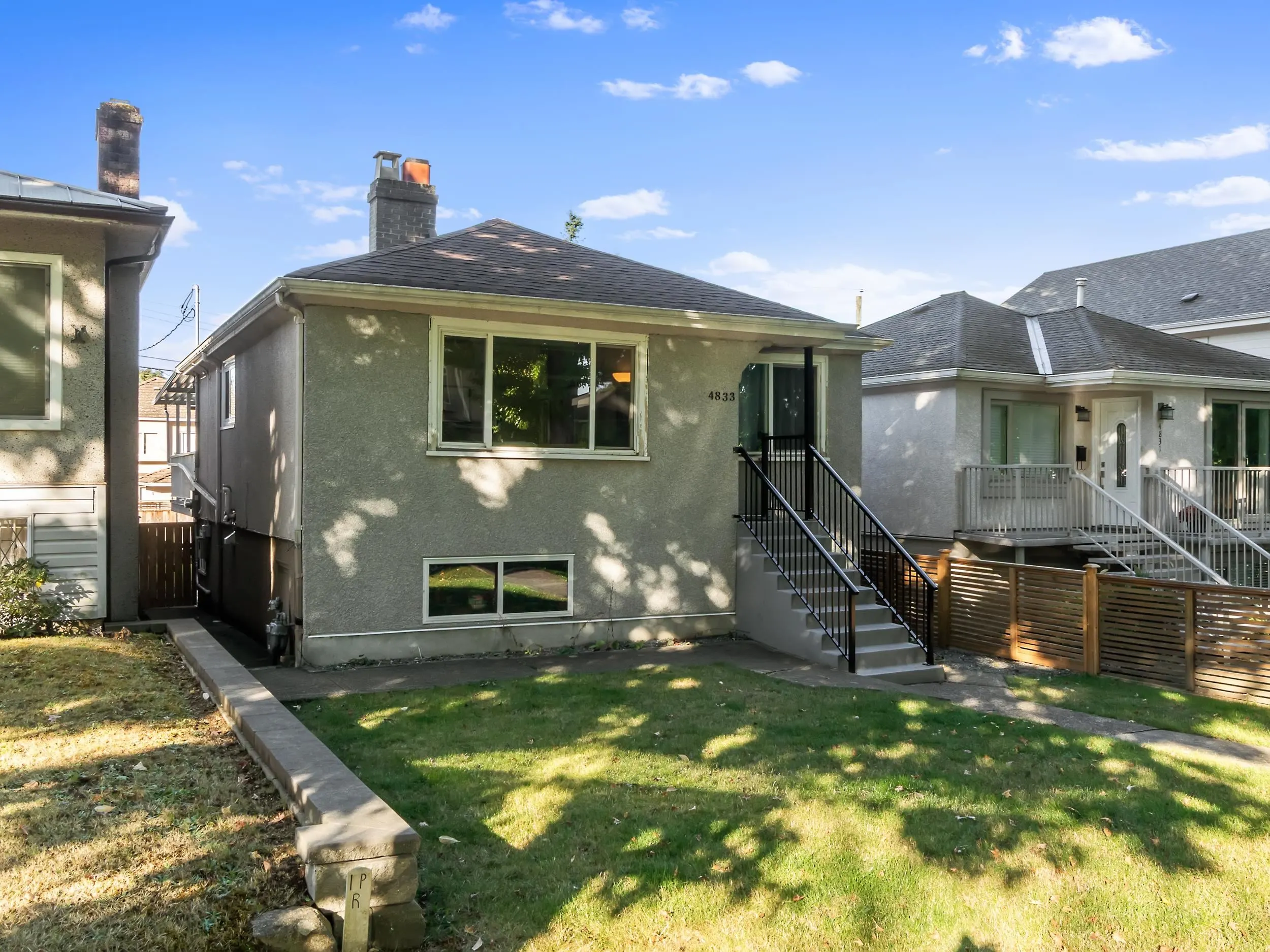 4833 Henry Street