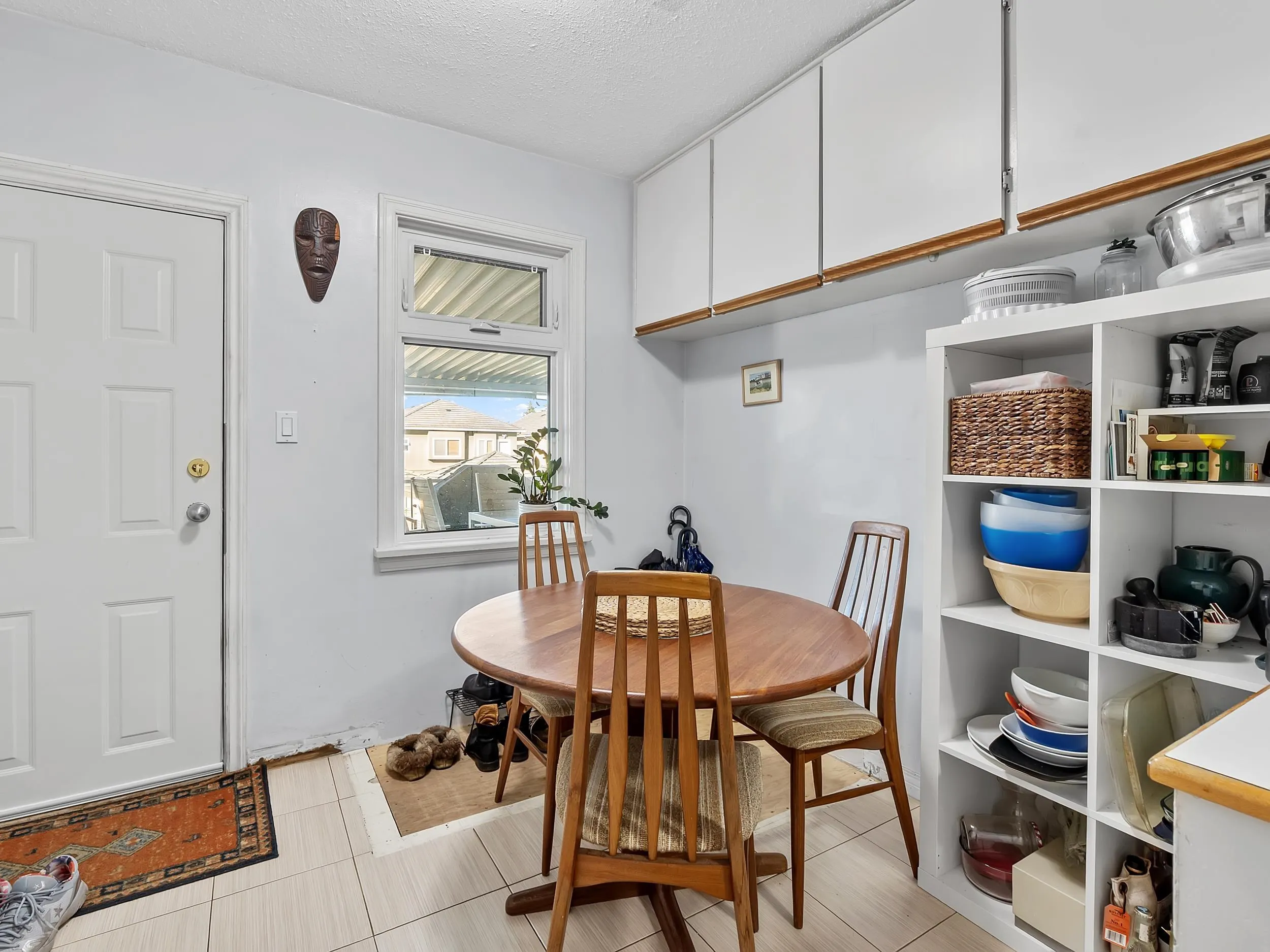 4833 Henry Street