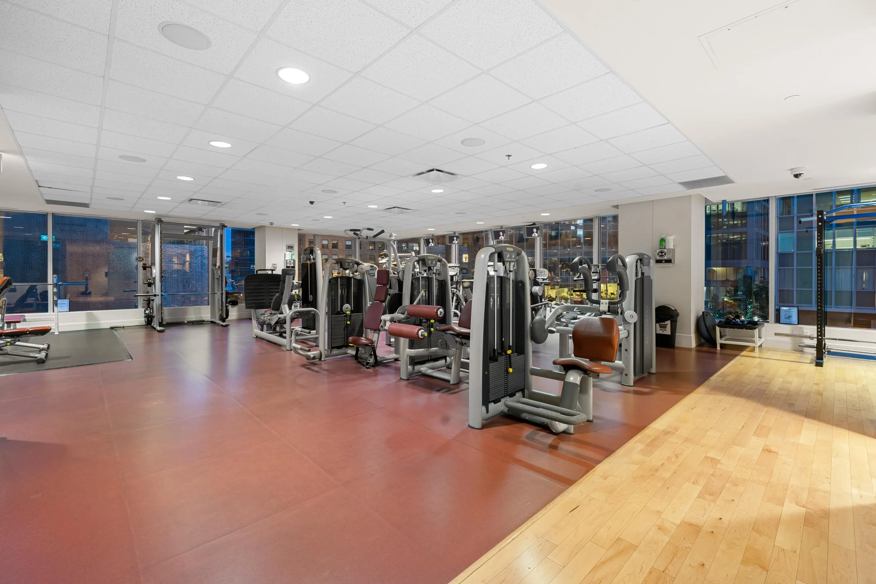 4006 1077 W Cordova Street
