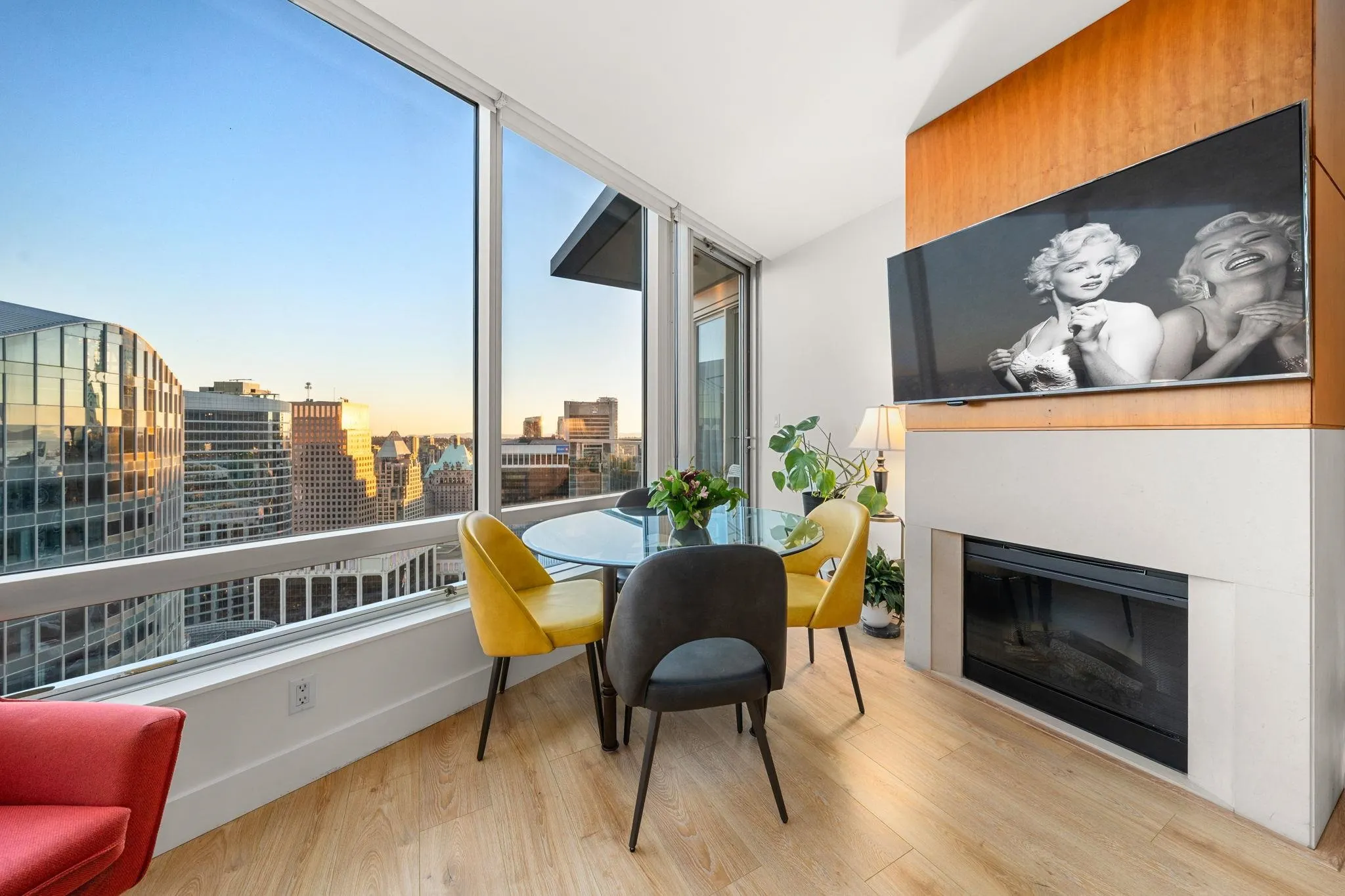 4006 1077 W Cordova Street