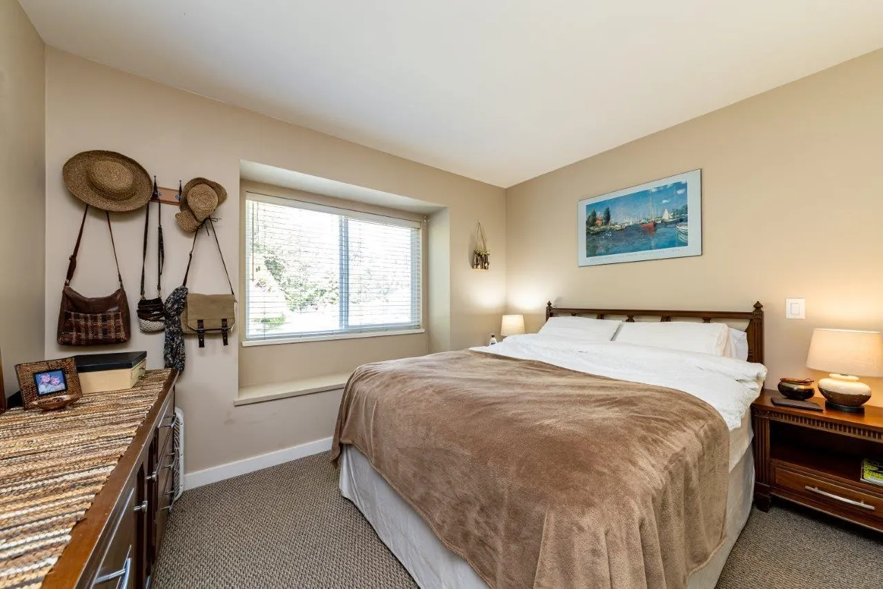 347 Seymour River Place