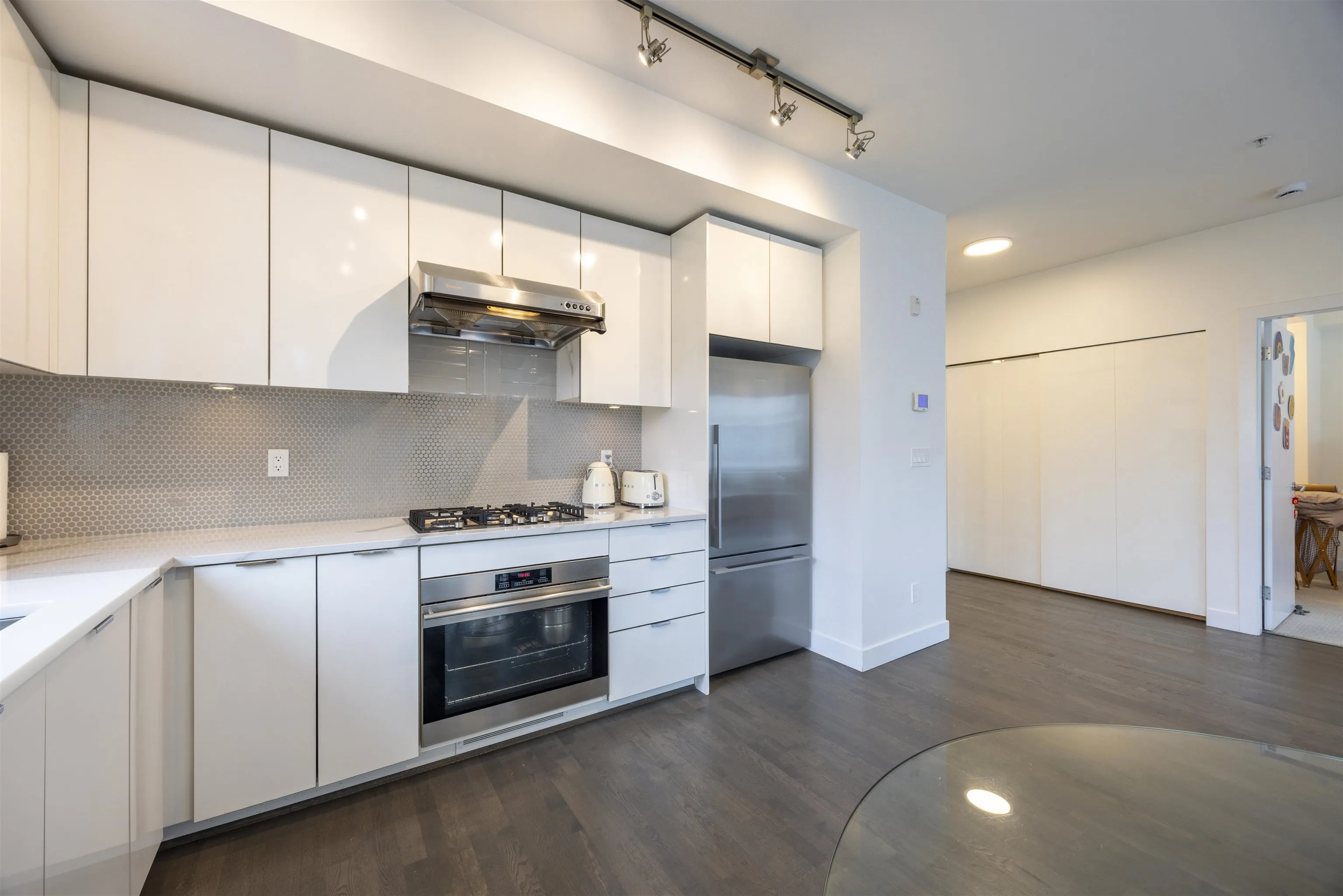 312 10011 River Drive