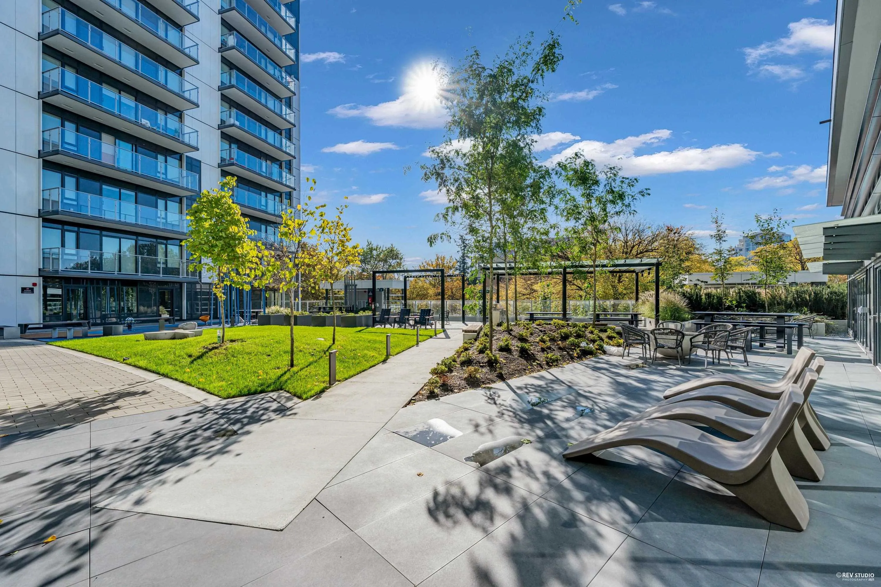 439 6500 Minoru Boulevard