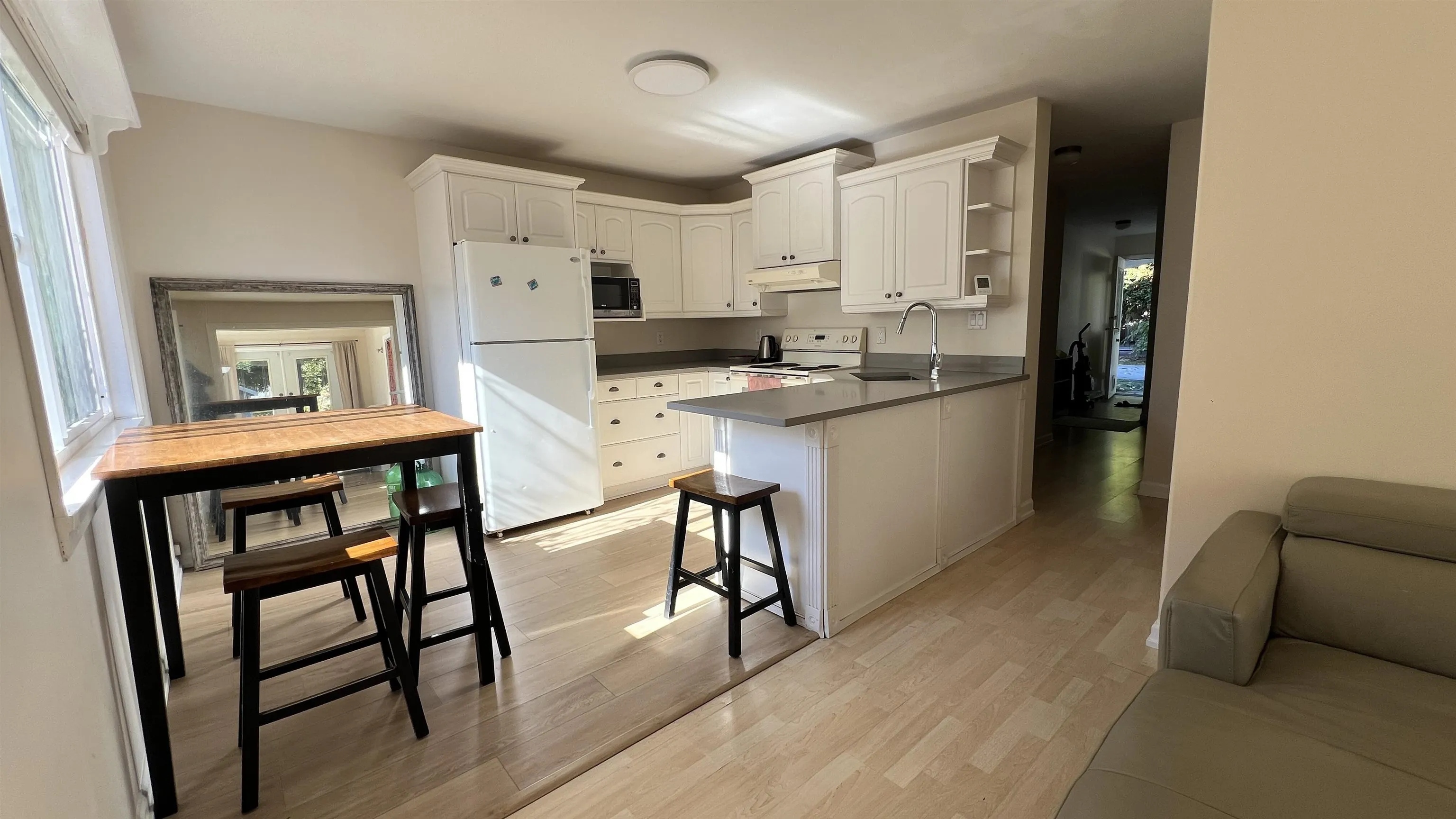 101 1512 Nichol Road